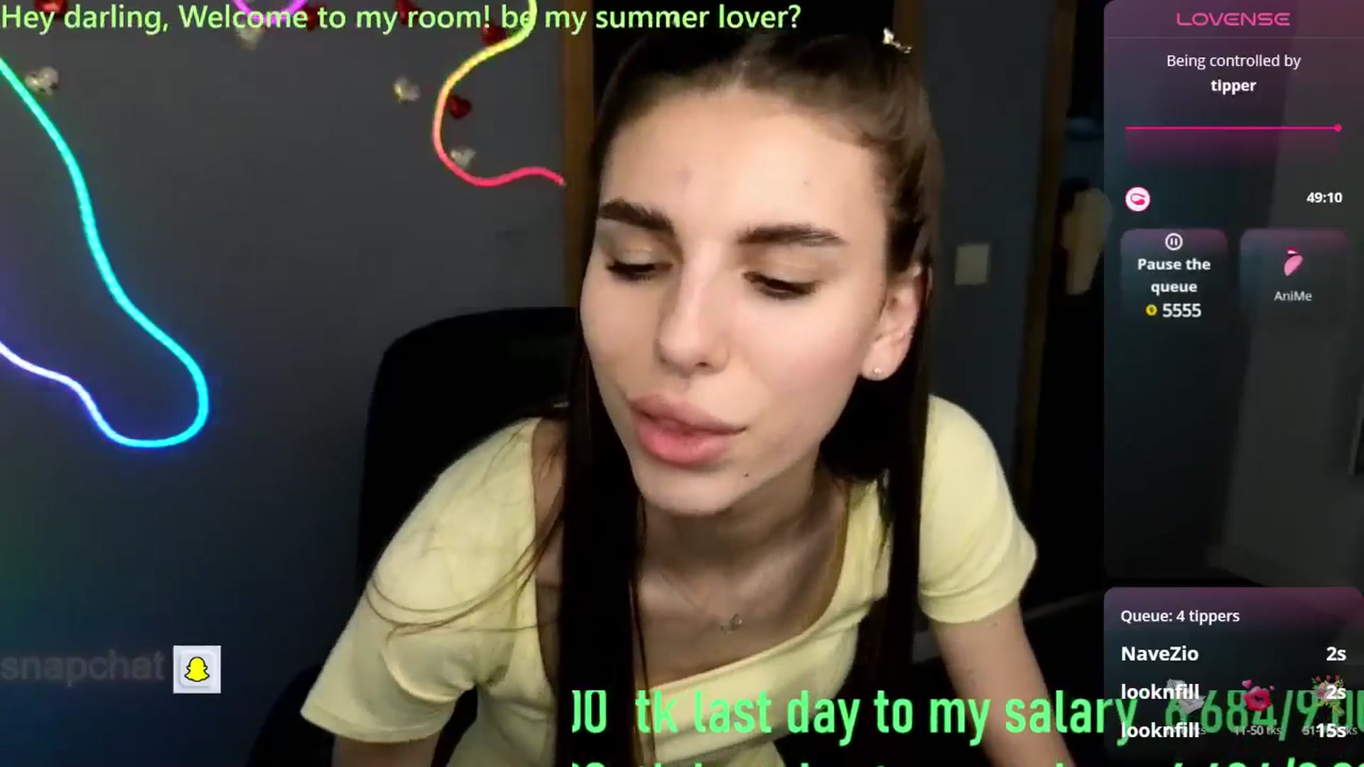 Gallery image thumbnail from Graceful_Doll's myfreecams stream on, 05/31/2025, 10:05 image 17 of 20