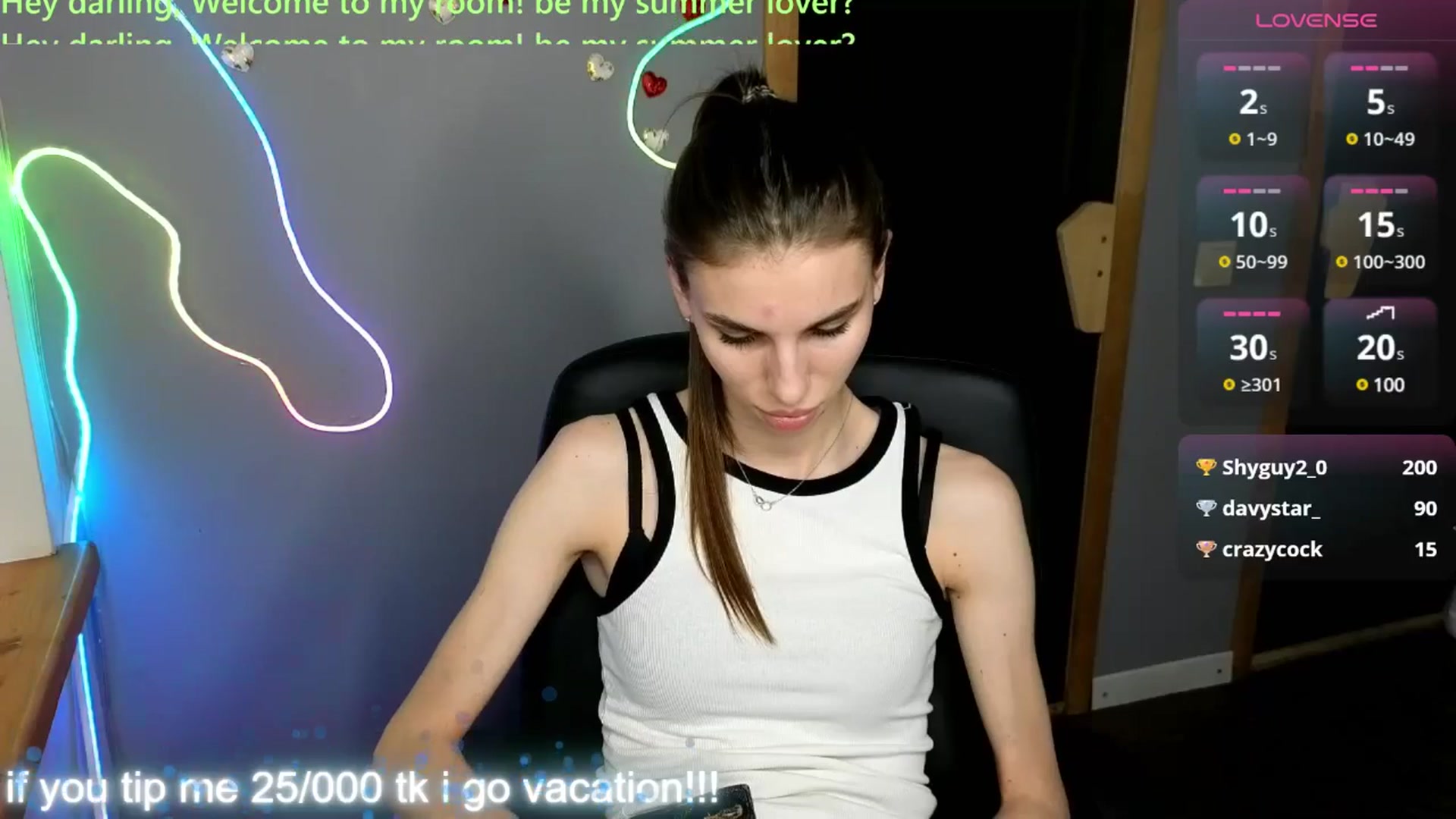 Gallery image thumbnail from Graceful_Doll's myfreecams stream on, 06/03/2025, 17:07 image 13 of 20