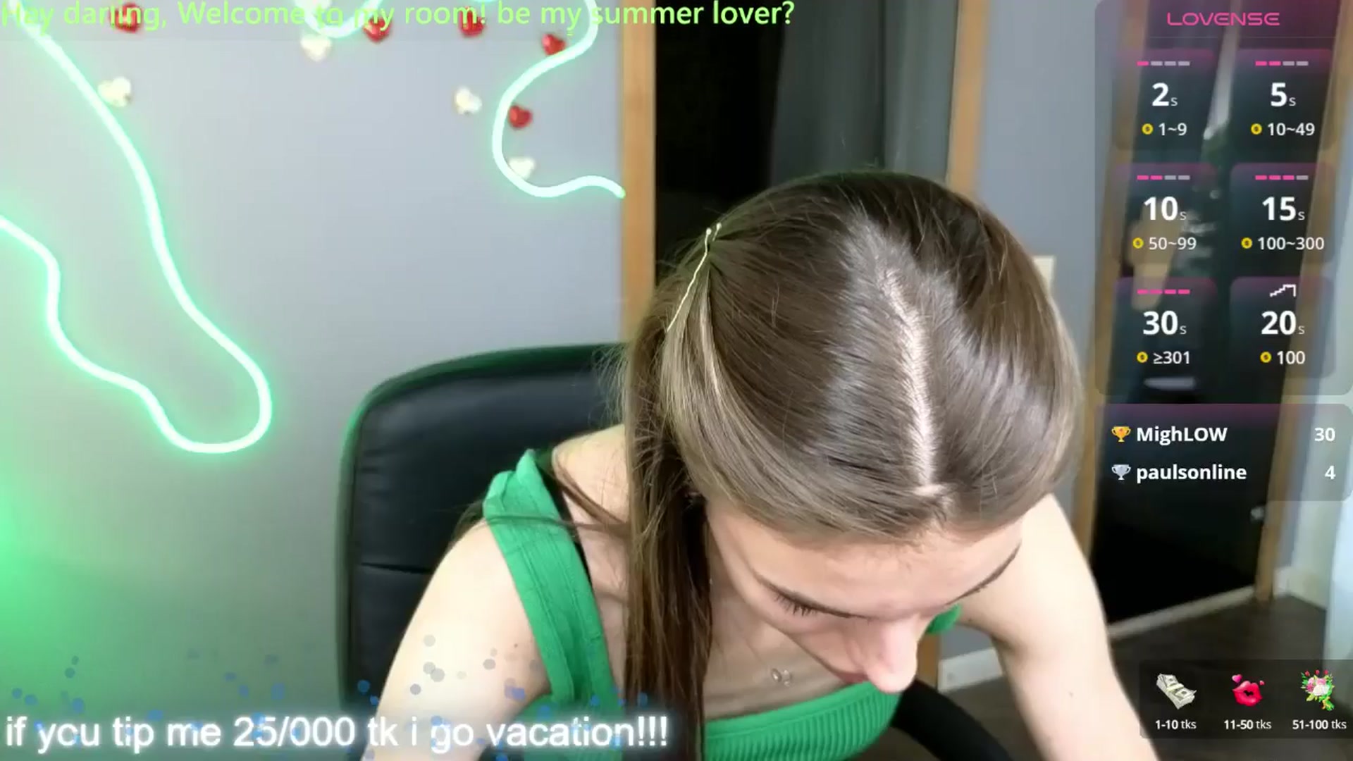 Gallery image thumbnail from Graceful_Doll's myfreecams stream on, 06/04/2025, 13:45 image 16 of 20