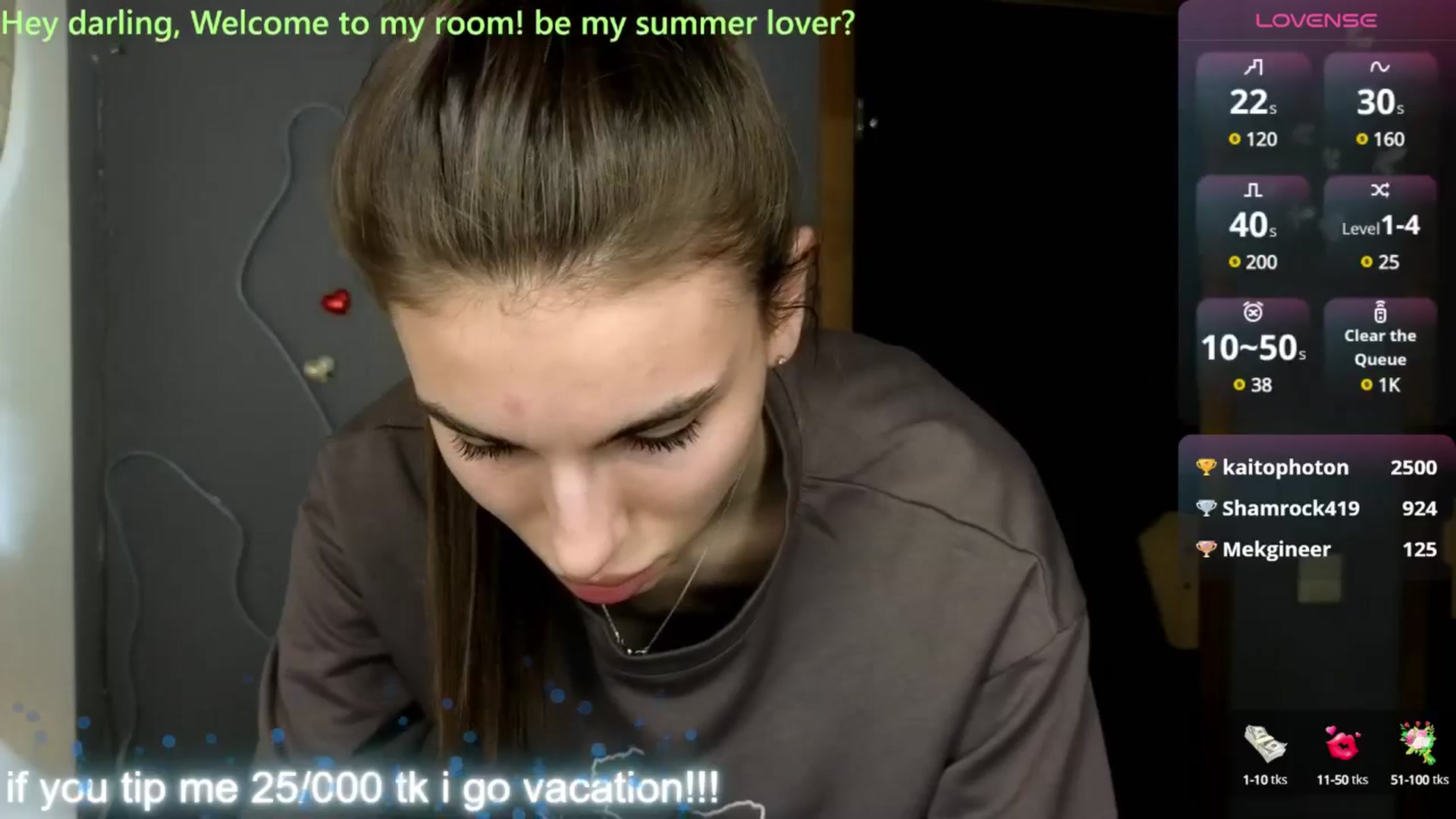 Gallery image thumbnail from Graceful_Doll's myfreecams stream on, 06/04/2025, 17:02 image 19 of 20