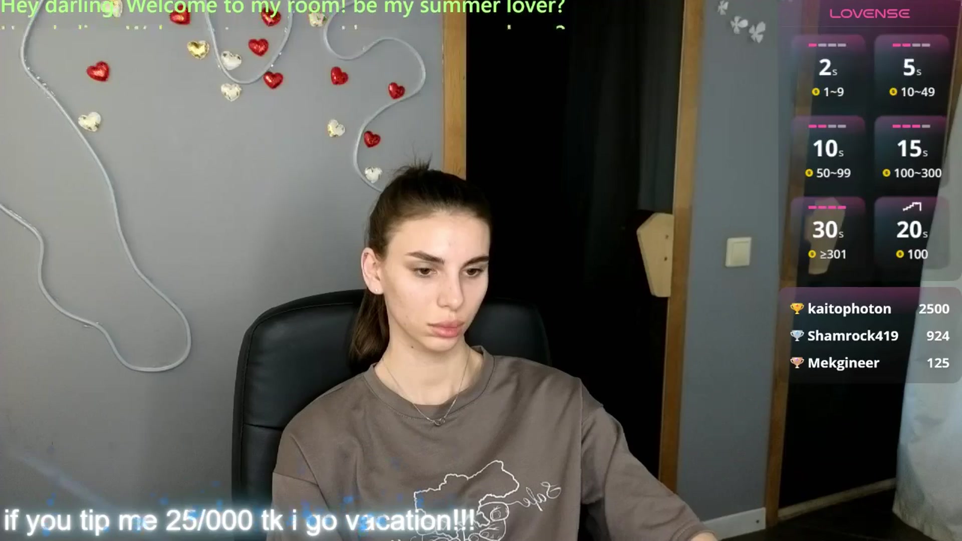Gallery image thumbnail from Graceful_Doll's myfreecams stream on, 06/04/2025, 17:02 image 10 of 20