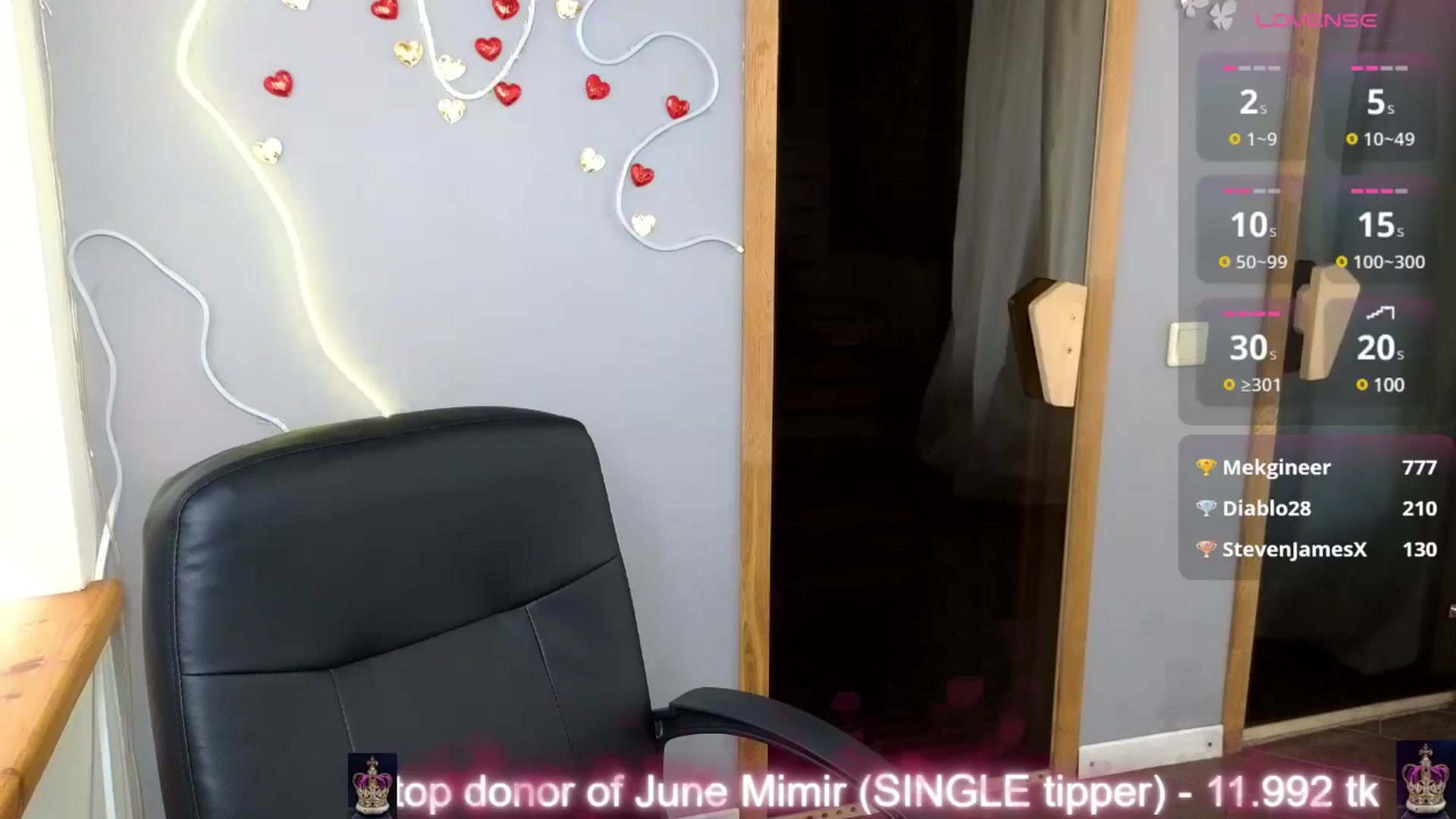 Gallery image thumbnail from Graceful_Doll's myfreecams stream on, 06/13/2025, 11:02 image 14 of 20