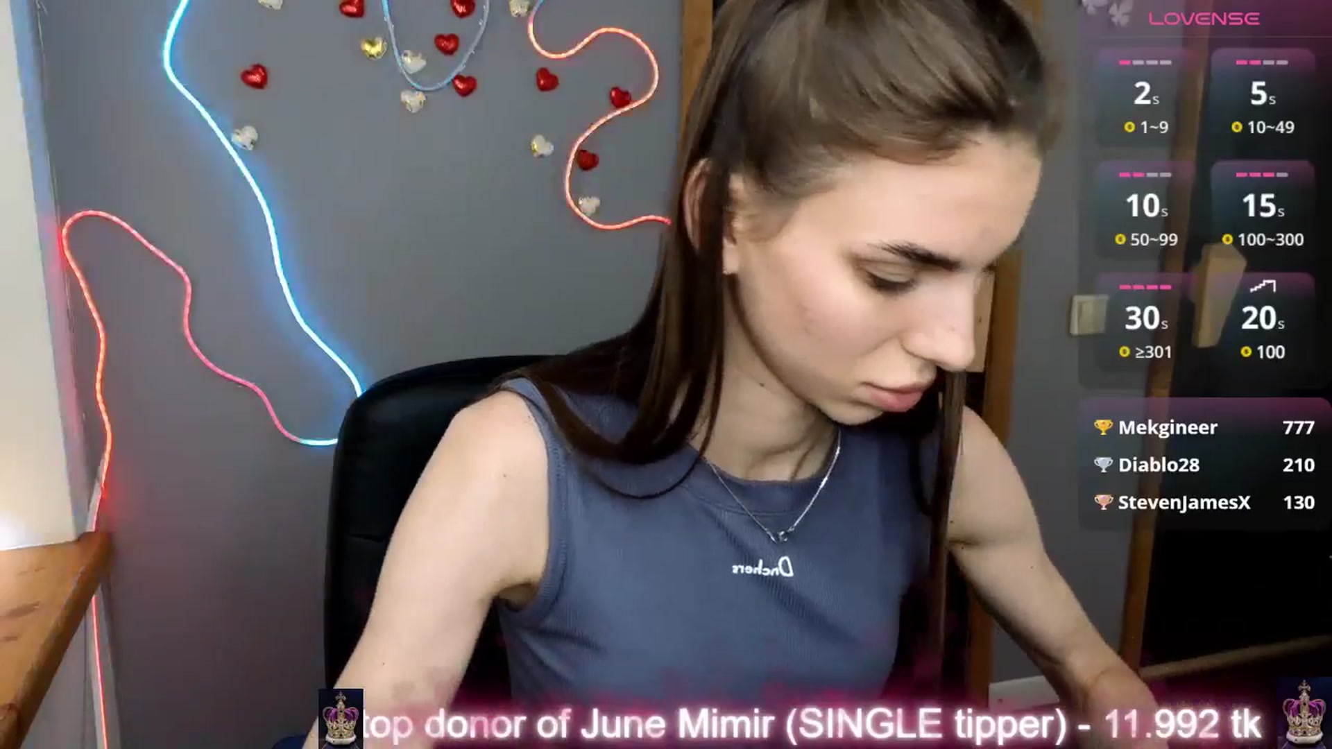 Gallery image thumbnail from Graceful_Doll's myfreecams stream on, 06/13/2025, 11:02 image 18 of 20