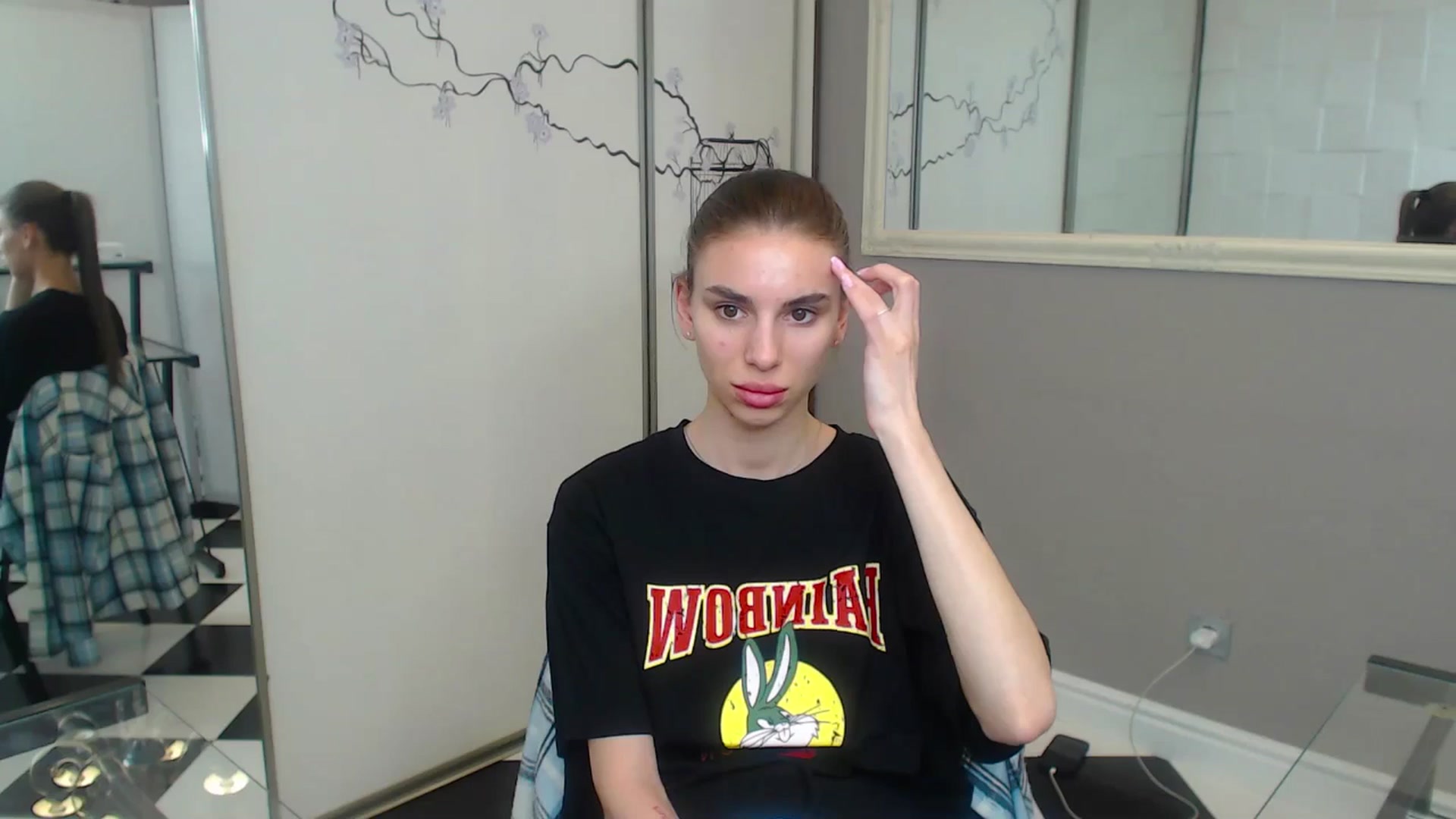 Gallery image thumbnail from Graceful_Doll's myfreecams stream on, 06/21/2025, 09:54 image 8 of 20