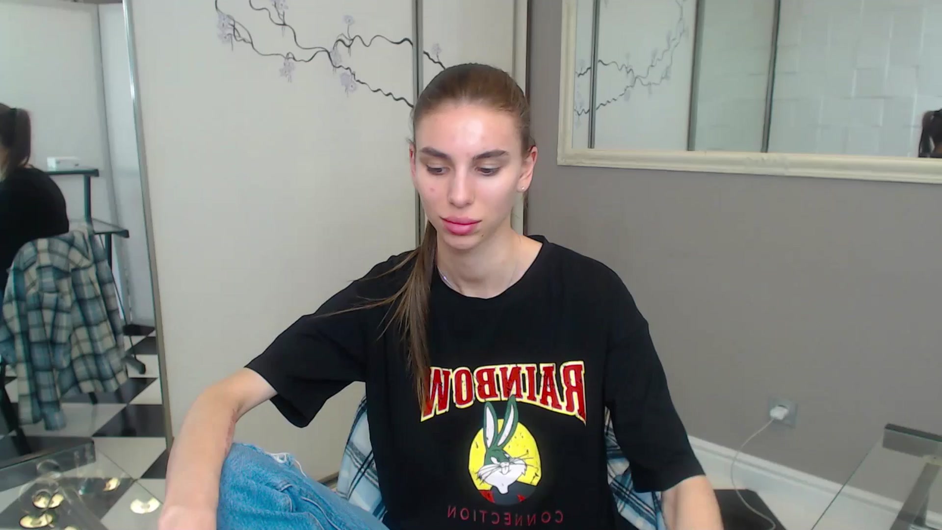 Gallery image thumbnail from Graceful_Doll's myfreecams stream on, 06/21/2025, 09:54 image 1 of 20