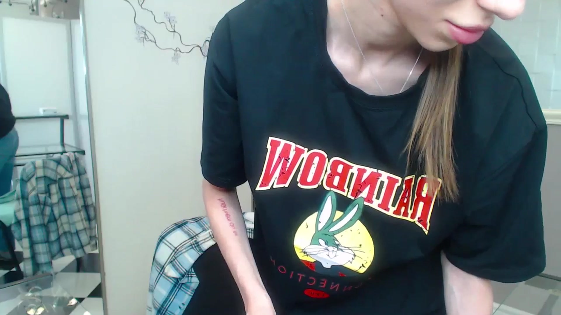 Gallery image thumbnail from Graceful_Doll's myfreecams stream on, 06/21/2025, 11:06 image 15 of 20