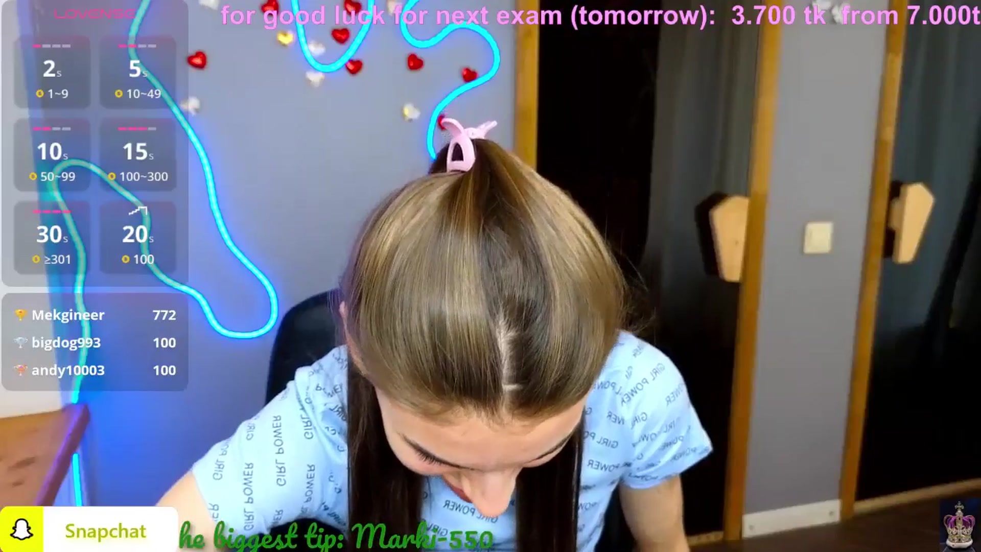 Gallery image thumbnail from Graceful_Doll's myfreecams stream on, 06/25/2025, 07:54 image 15 of 20