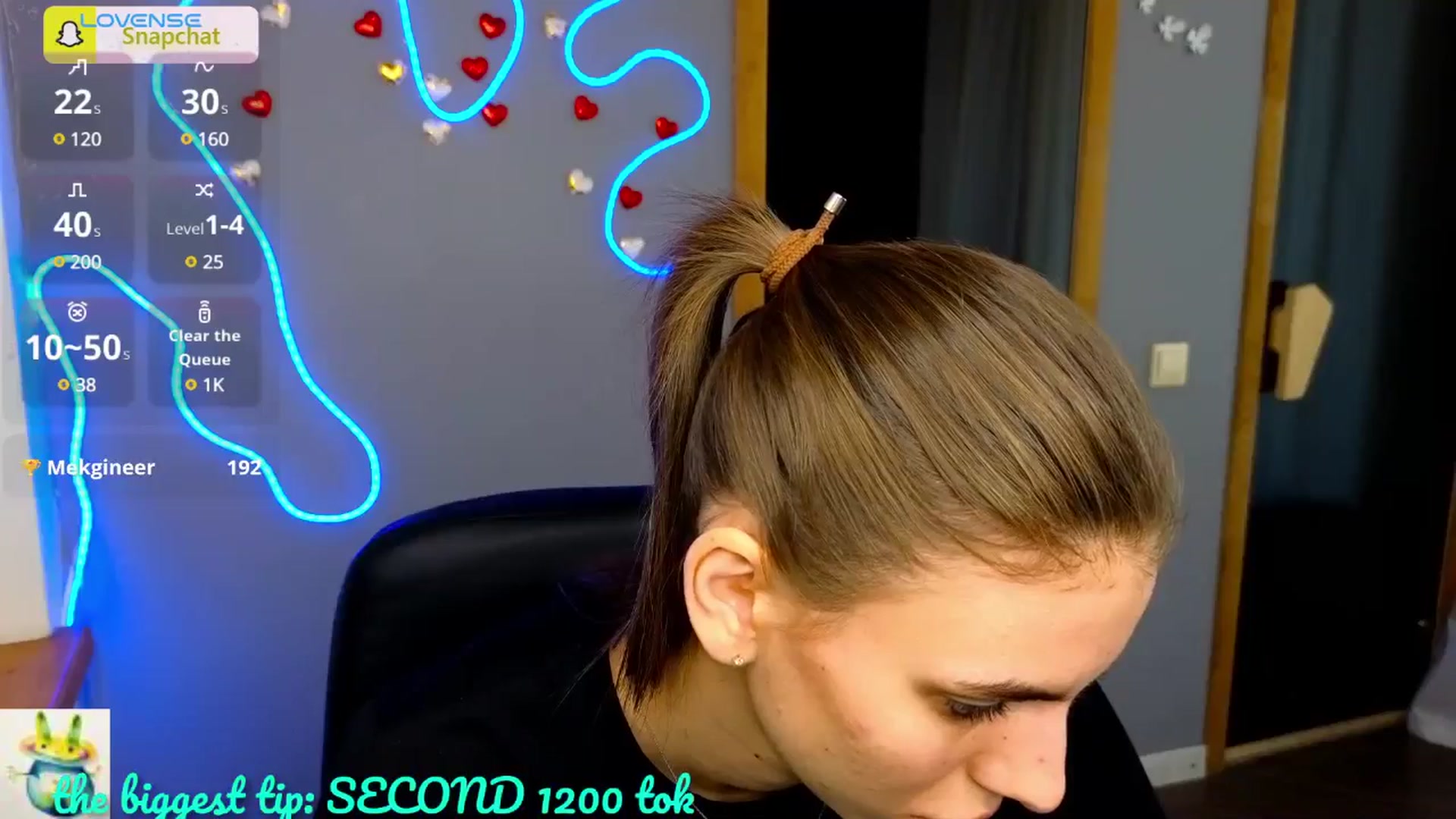 Gallery image thumbnail from Graceful_Doll's myfreecams stream on, 06/27/2025, 08:03 image 12 of 20