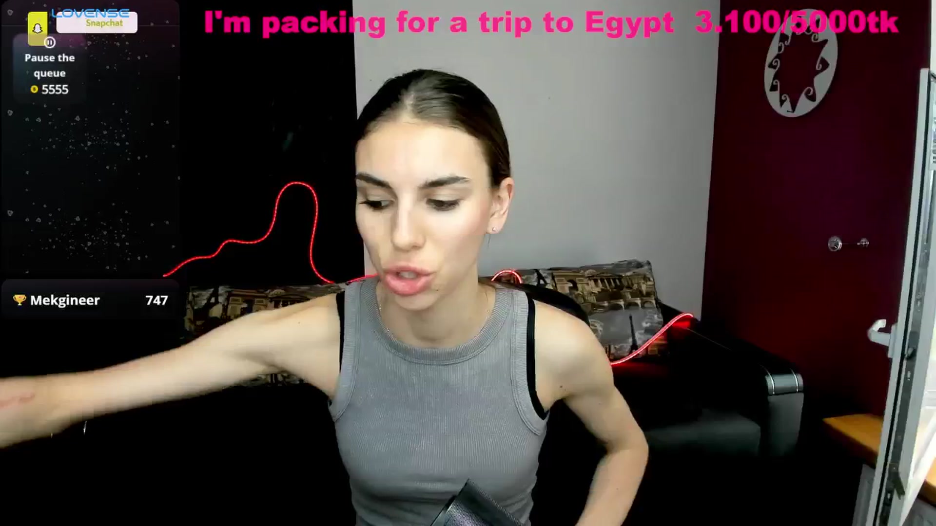 Gallery image thumbnail from Graceful_Doll's myfreecams stream on, 06/28/2025, 09:40 image 12 of 20