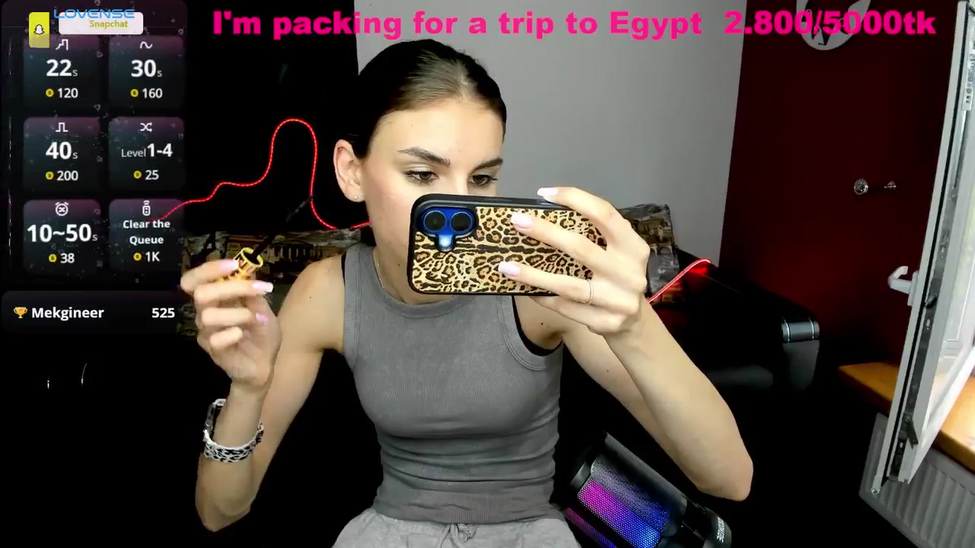 Gallery image thumbnail from Graceful_Doll's myfreecams stream on, 06/28/2025, 09:40 image 8 of 20