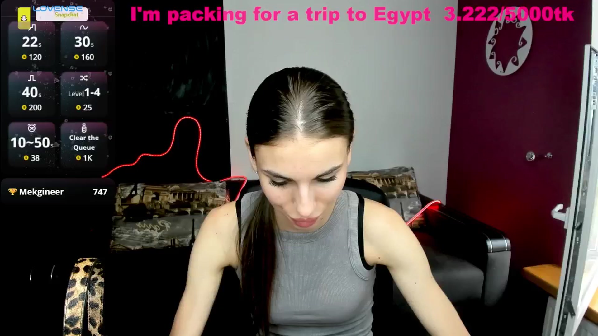 Gallery image thumbnail from Graceful_Doll's myfreecams stream on, 06/28/2025, 10:28 image 15 of 20