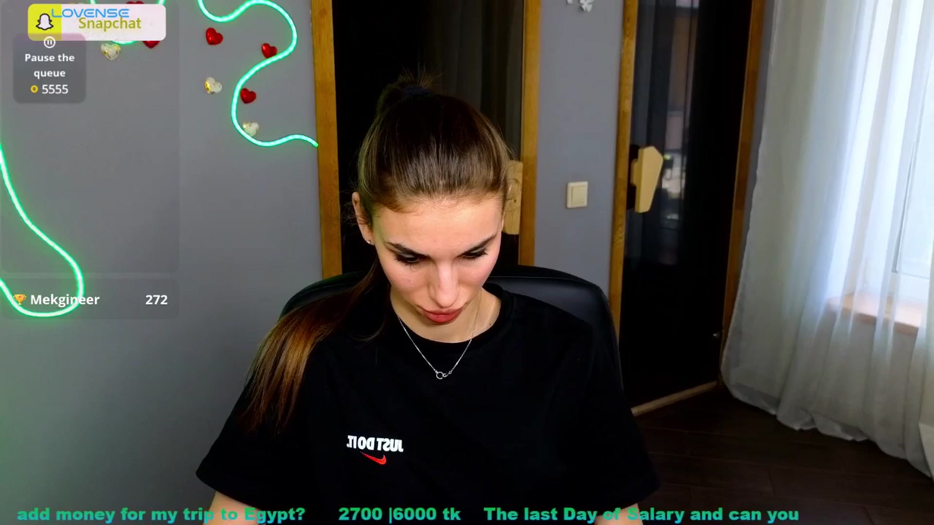 Gallery image thumbnail from Graceful_Doll's myfreecams stream on, 06/30/2025, 08:07 image 11 of 20