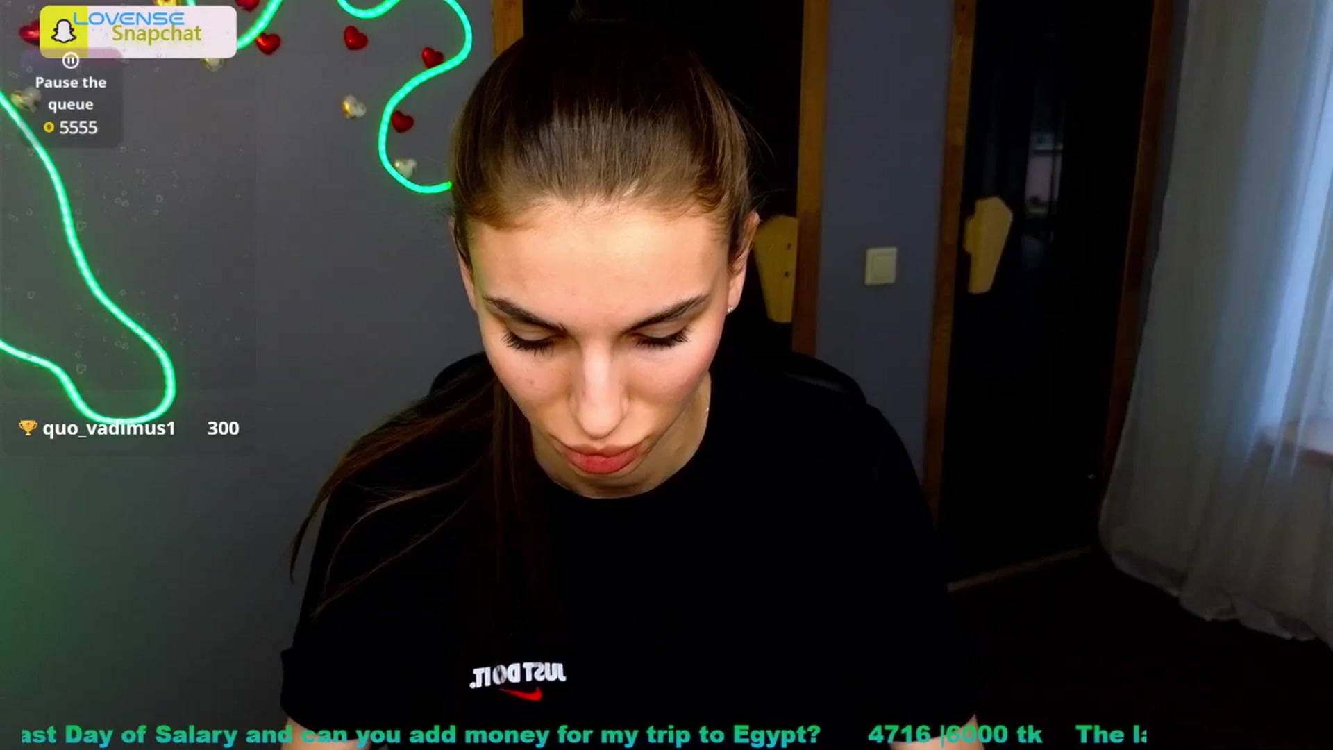 Gallery image thumbnail from Graceful_Doll's myfreecams stream on, 06/30/2025, 10:26 image 11 of 20