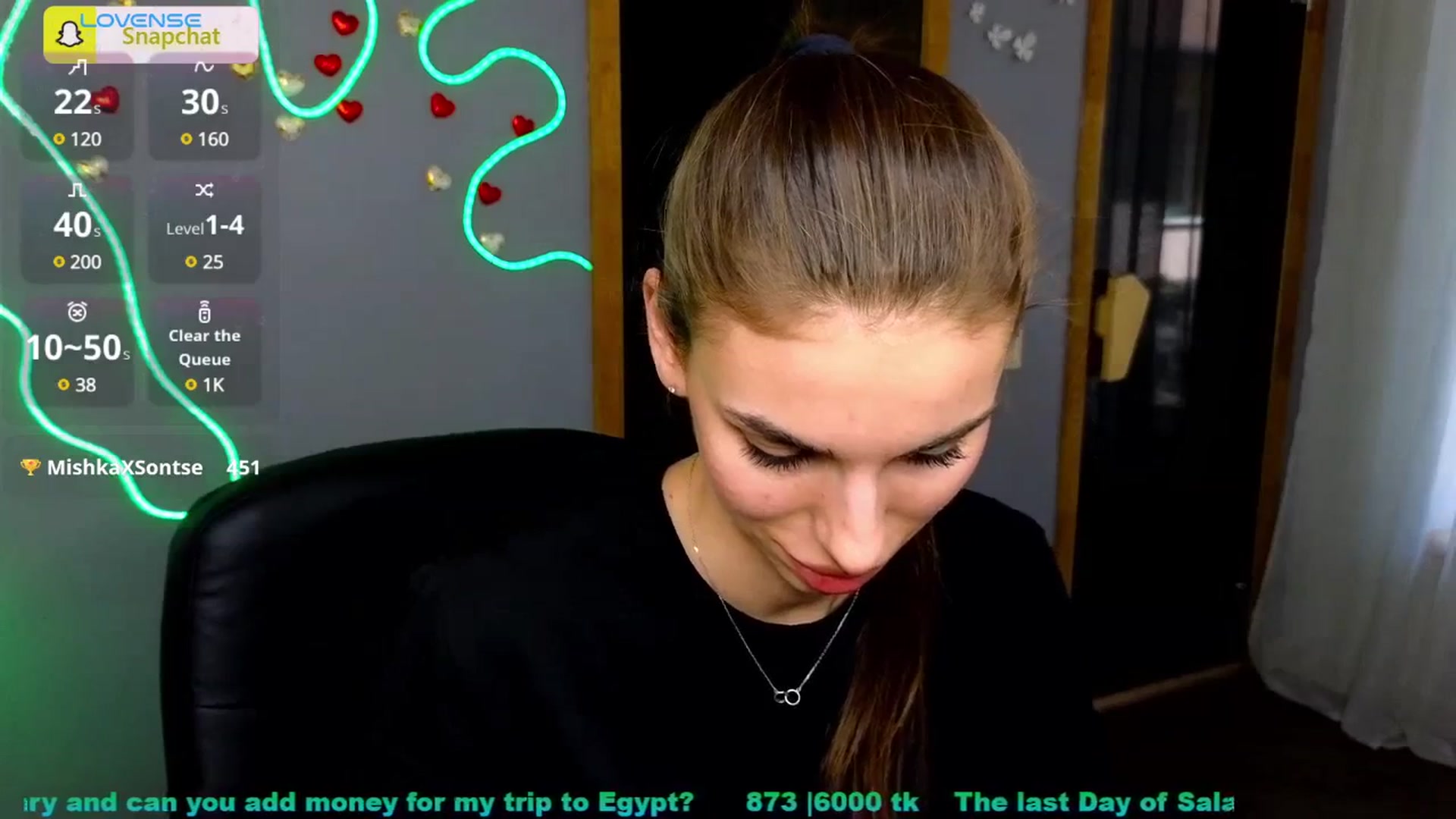 Gallery image thumbnail from Graceful_Doll's myfreecams stream on, 06/30/2025, 10:57 image 18 of 20