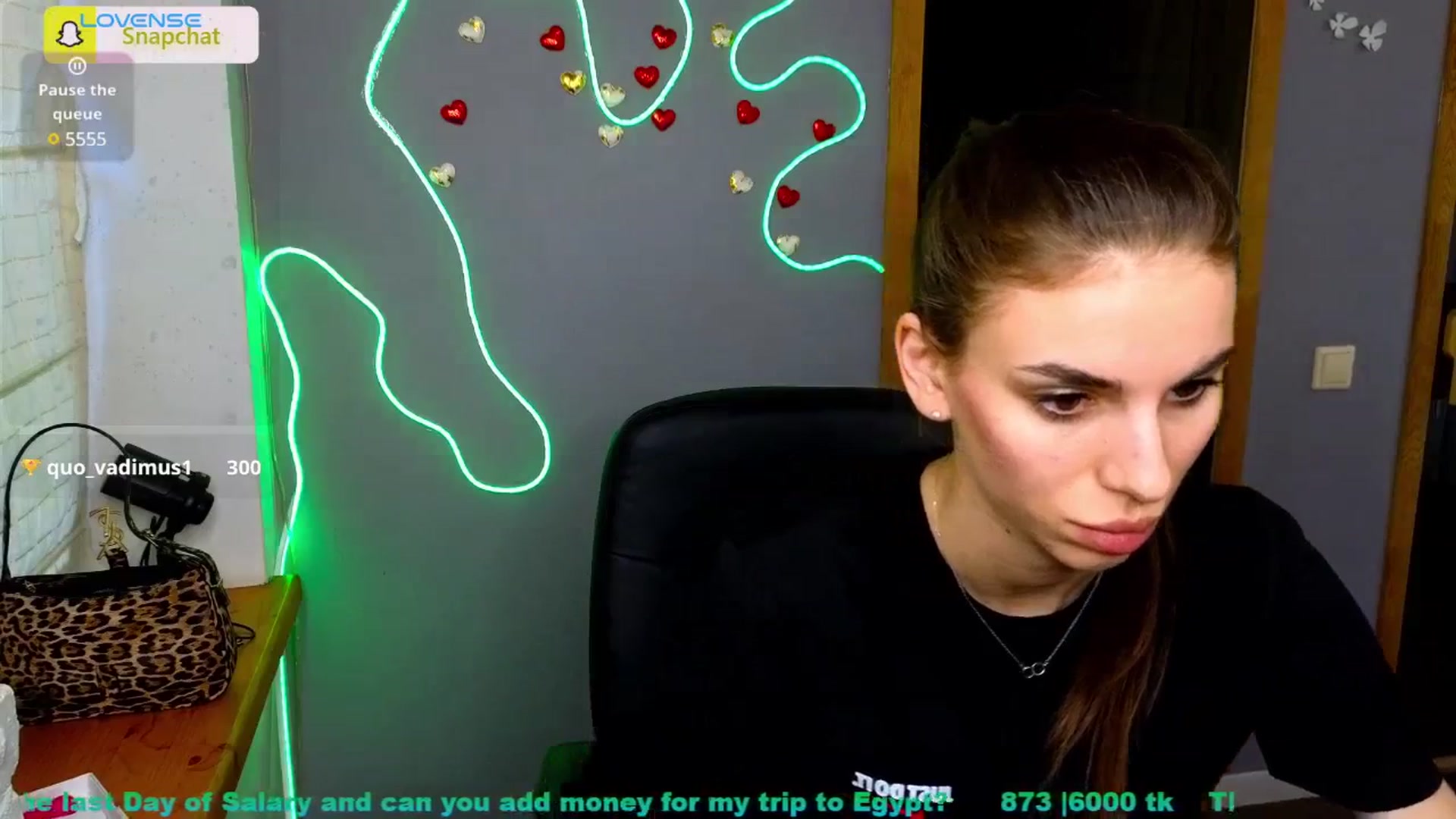 Gallery image thumbnail from Graceful_Doll's myfreecams stream on, 06/30/2025, 10:57 image 6 of 20