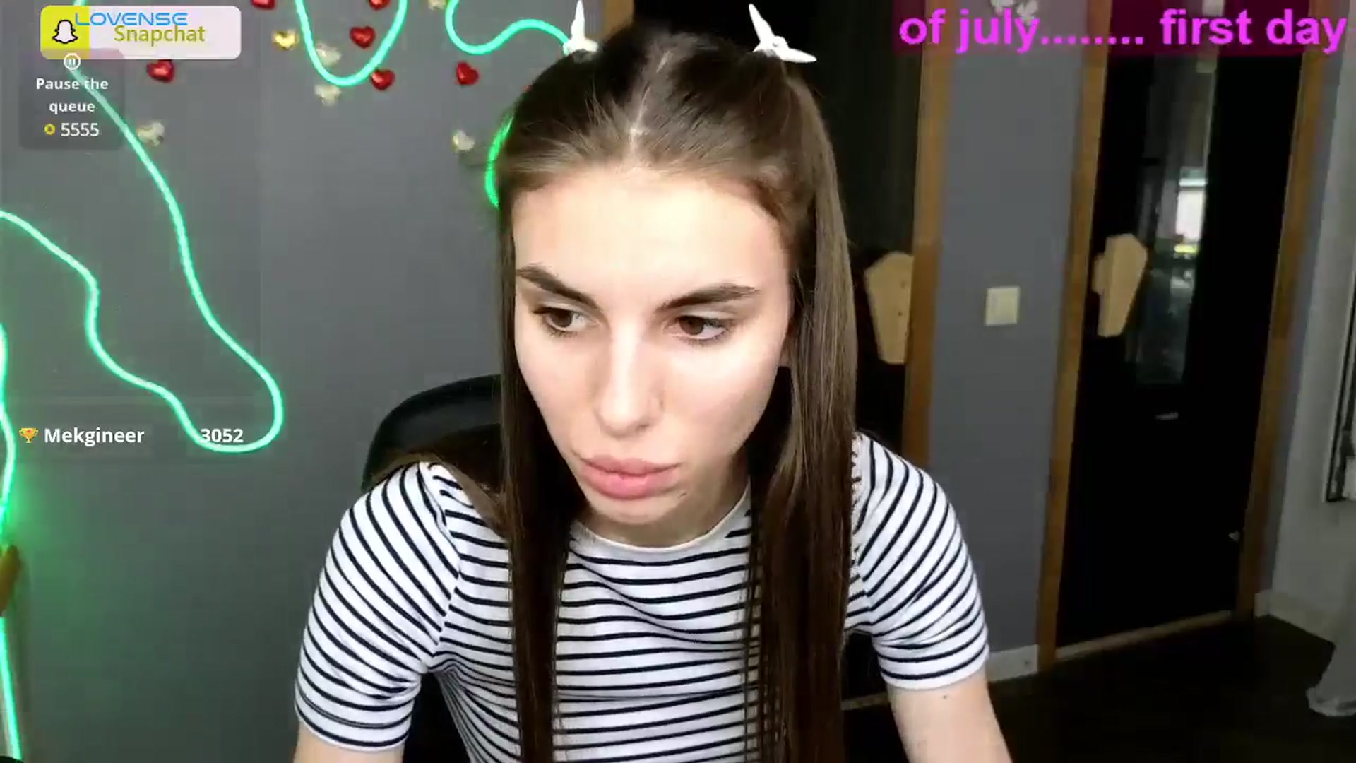 Gallery image thumbnail from Graceful_Doll's myfreecams stream on, 07/01/2025, 11:11 image 8 of 20