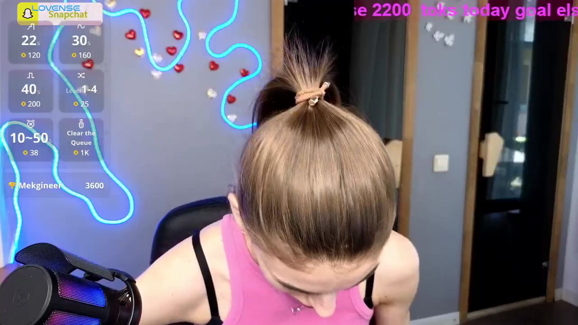 Gallery image thumbnail from Graceful_Doll's myfreecams stream on, 07/02/2025, 08:10 image 4 of 20