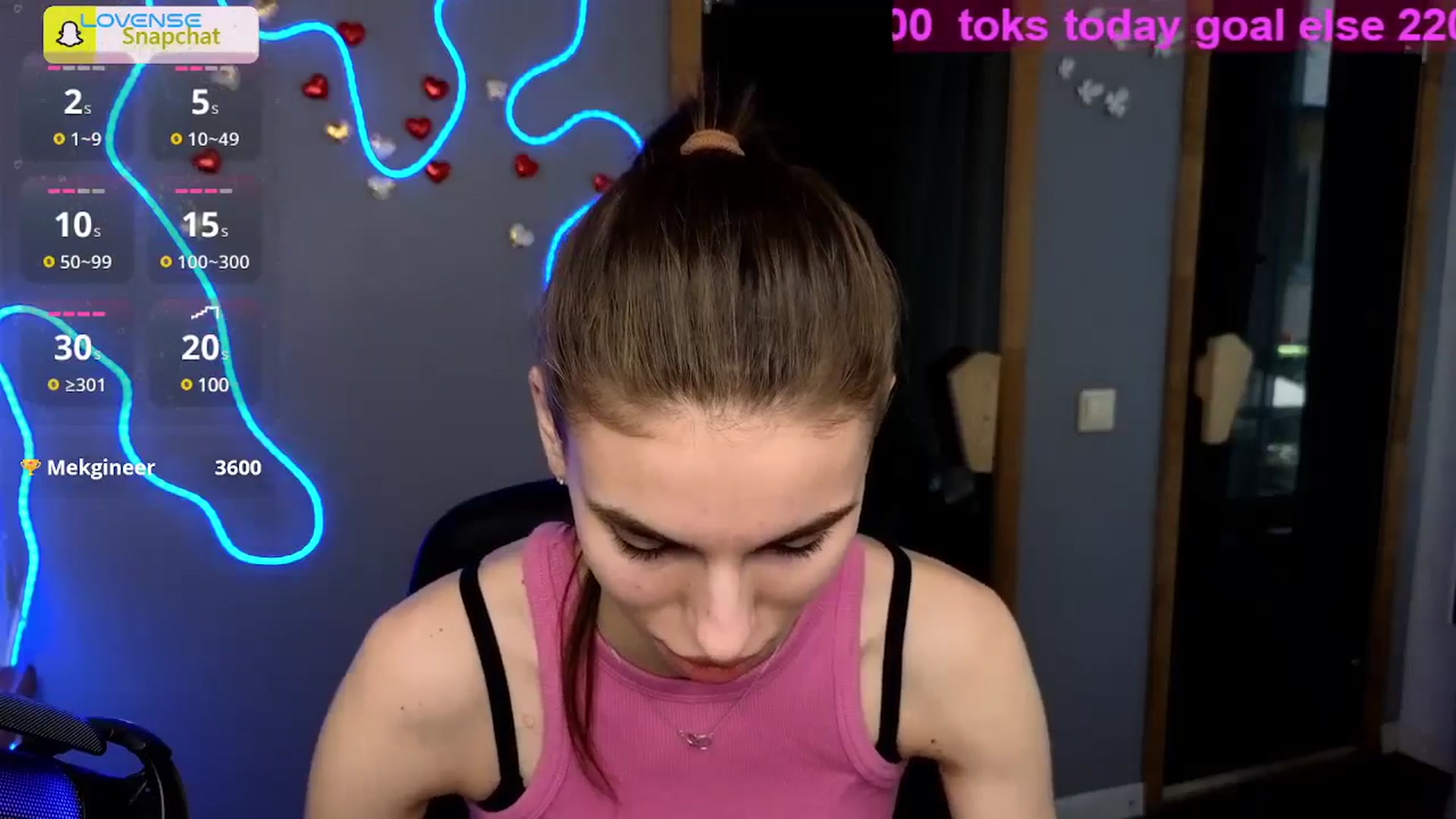 Gallery image thumbnail from Graceful_Doll's myfreecams stream on, 07/02/2025, 08:10 image 9 of 20