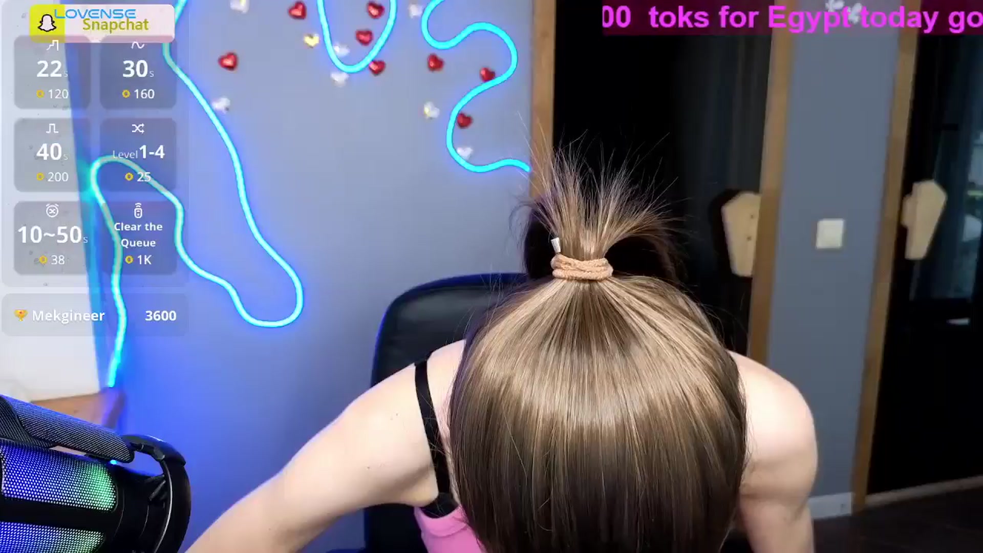 Gallery image thumbnail from Graceful_Doll's myfreecams stream on, 07/02/2025, 10:27 image 9 of 20