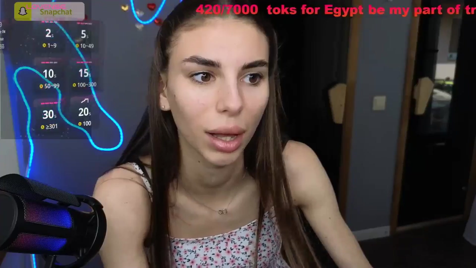 Gallery image thumbnail from Graceful_Doll's myfreecams stream on, 07/05/2025, 09:04 image 11 of 20