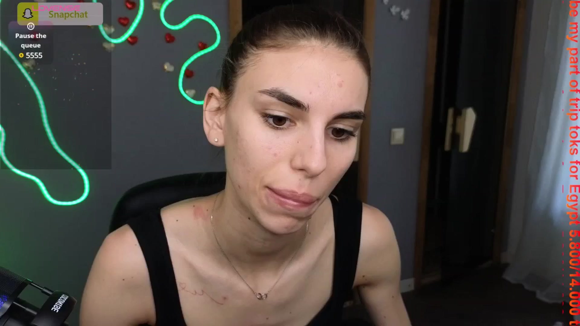 Gallery image thumbnail from Graceful_Doll's myfreecams stream on, 07/08/2025, 07:59 image 1 of 20