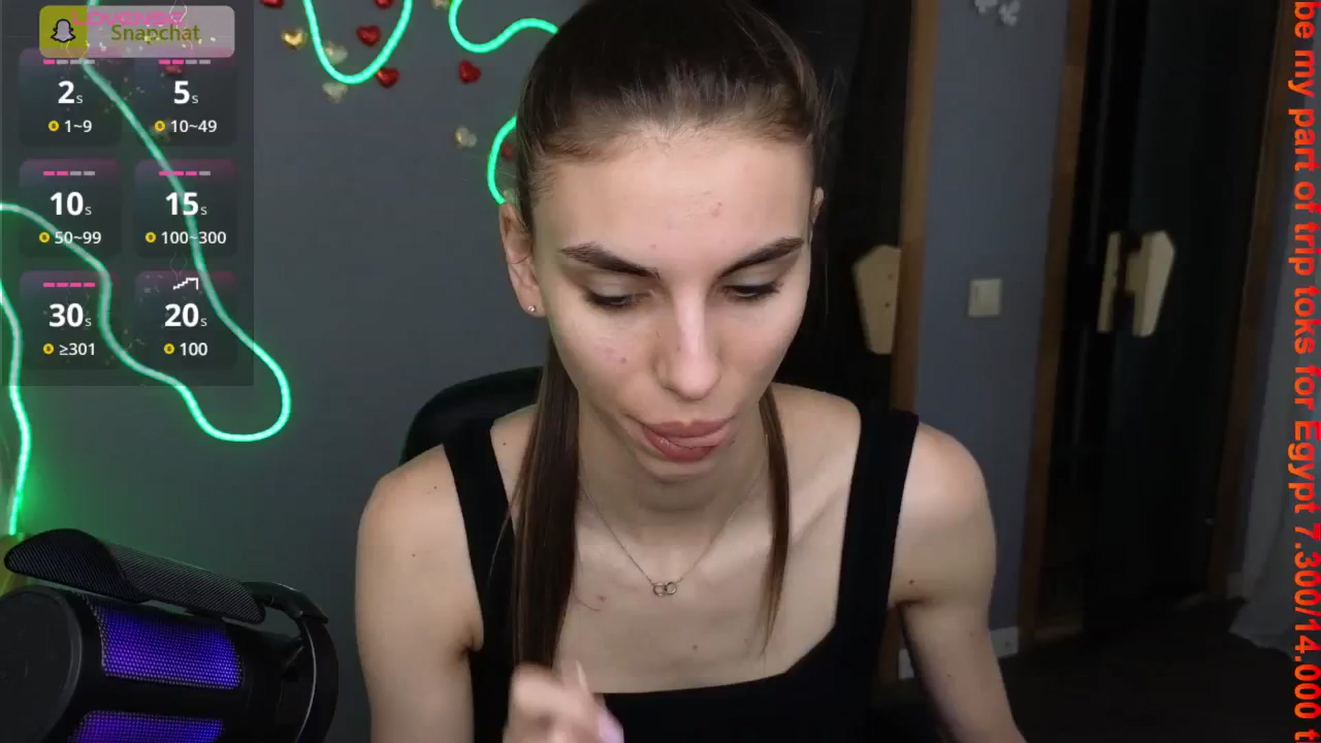 Gallery image thumbnail from Graceful_Doll's myfreecams stream on, 07/08/2025, 10:22 image 1 of 20