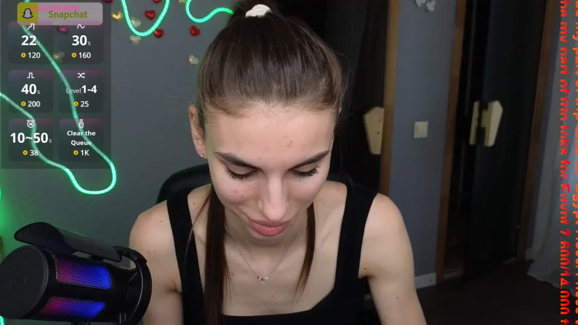 Gallery image thumbnail from Graceful_Doll's myfreecams stream on, 07/08/2025, 10:22 image 2 of 20