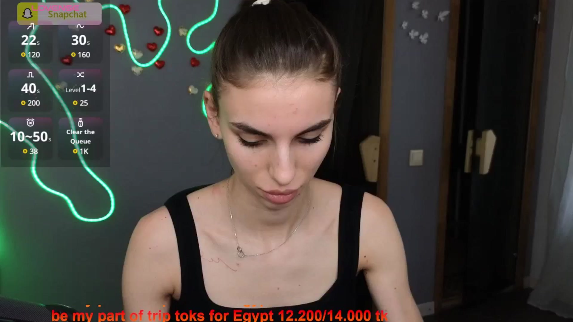 Gallery image thumbnail from Graceful_Doll's myfreecams stream on, 07/08/2025, 11:25 image 12 of 20