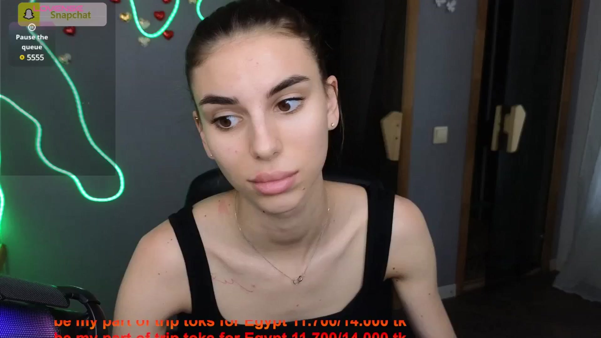Gallery image thumbnail from Graceful_Doll's myfreecams stream on, 07/08/2025, 11:25 image 7 of 20