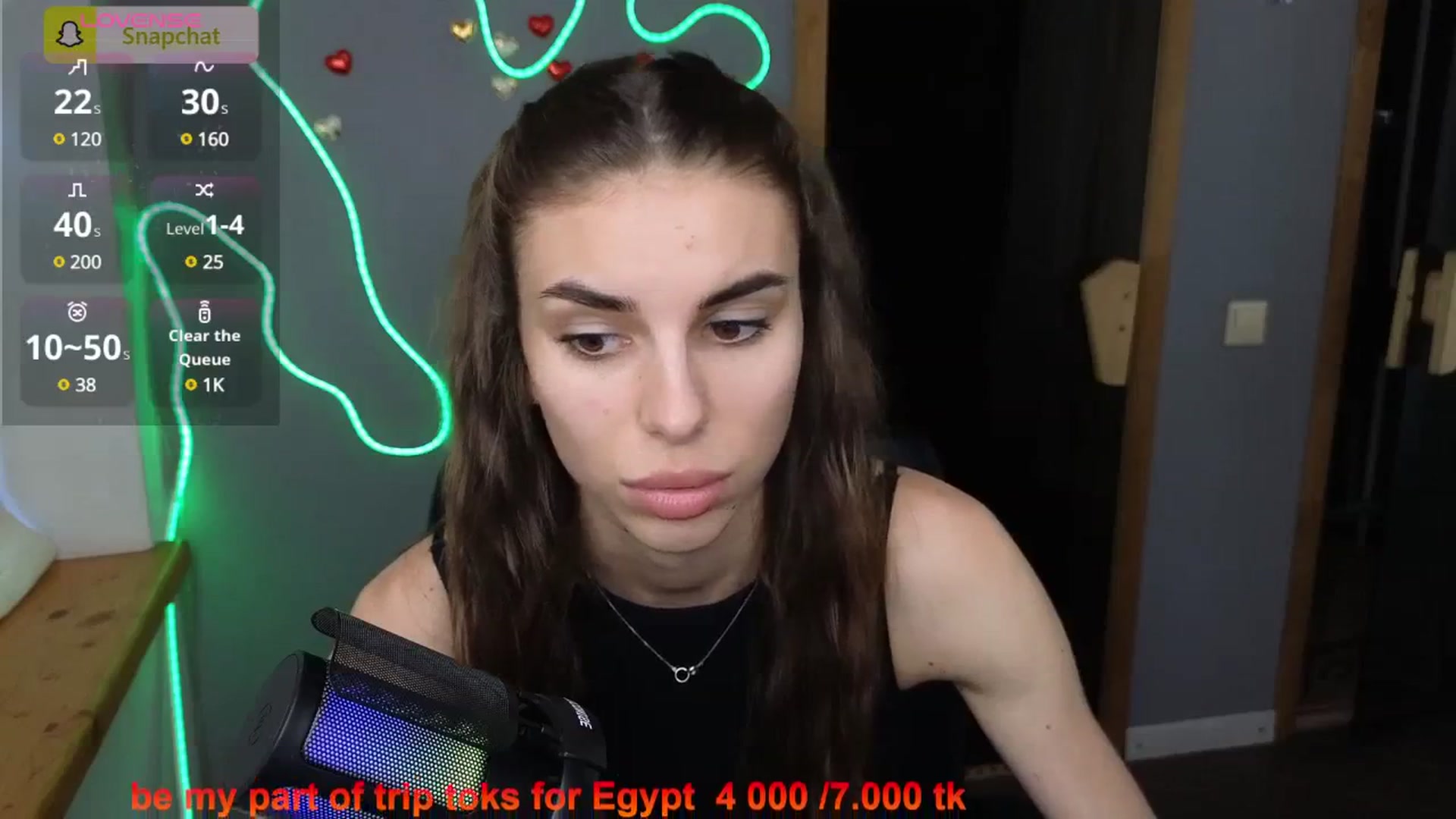 Gallery image thumbnail from Graceful_Doll's myfreecams stream on, 07/09/2025, 11:15 image 9 of 20