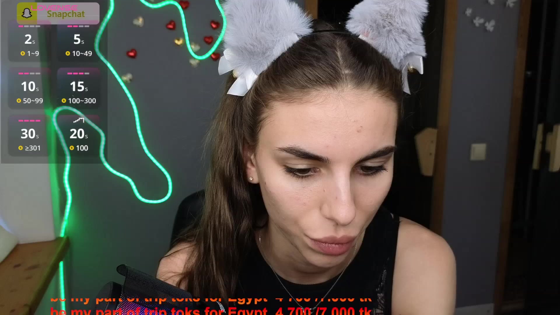 Gallery image thumbnail from Graceful_Doll's myfreecams stream on, 07/09/2025, 11:15 image 12 of 20