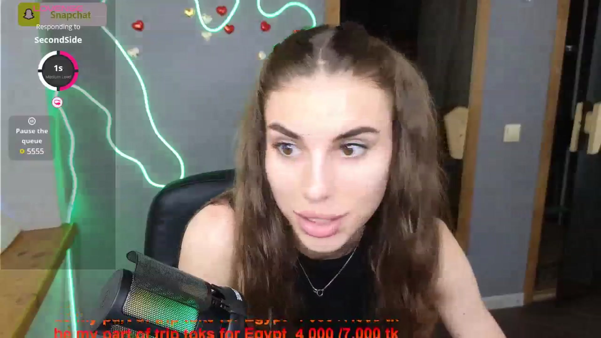 Gallery image thumbnail from Graceful_Doll's myfreecams stream on, 07/09/2025, 11:15 image 11 of 20