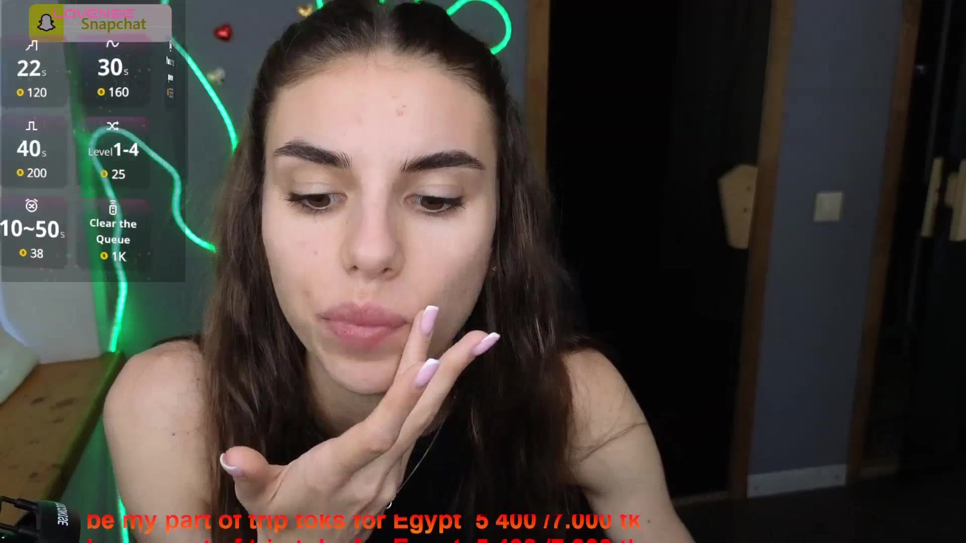Gallery image thumbnail from Graceful_Doll's myfreecams stream on, 07/09/2025, 11:15 image 19 of 20