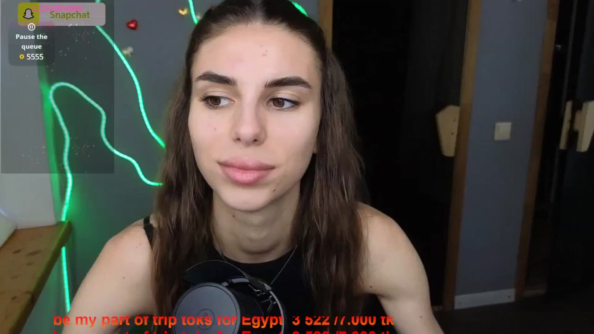 Gallery image thumbnail from Graceful_Doll's myfreecams stream on, 07/09/2025, 11:15 image 2 of 20