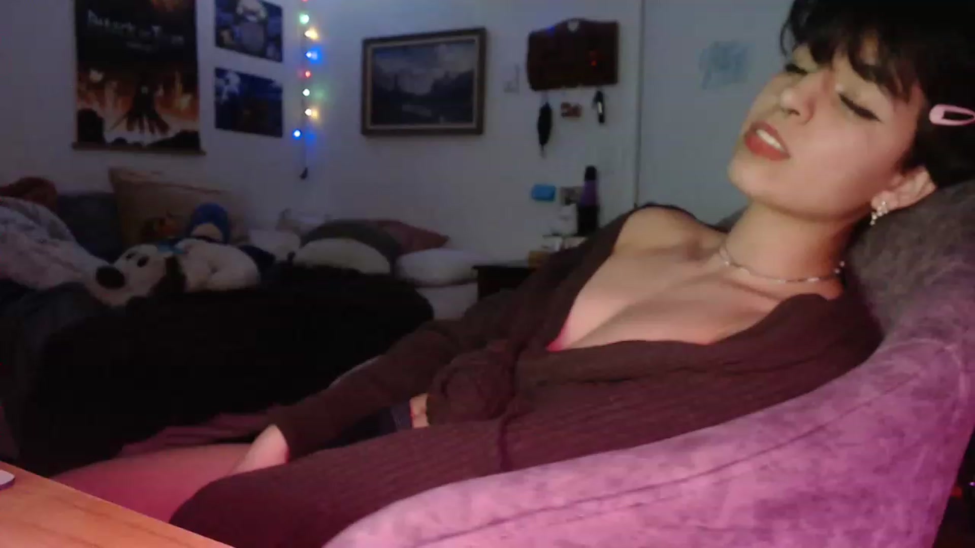 Gallery image thumbnail from Gracey_Bunny's myfreecams stream on, 03/18/2023, 12:57 image 10 of 20