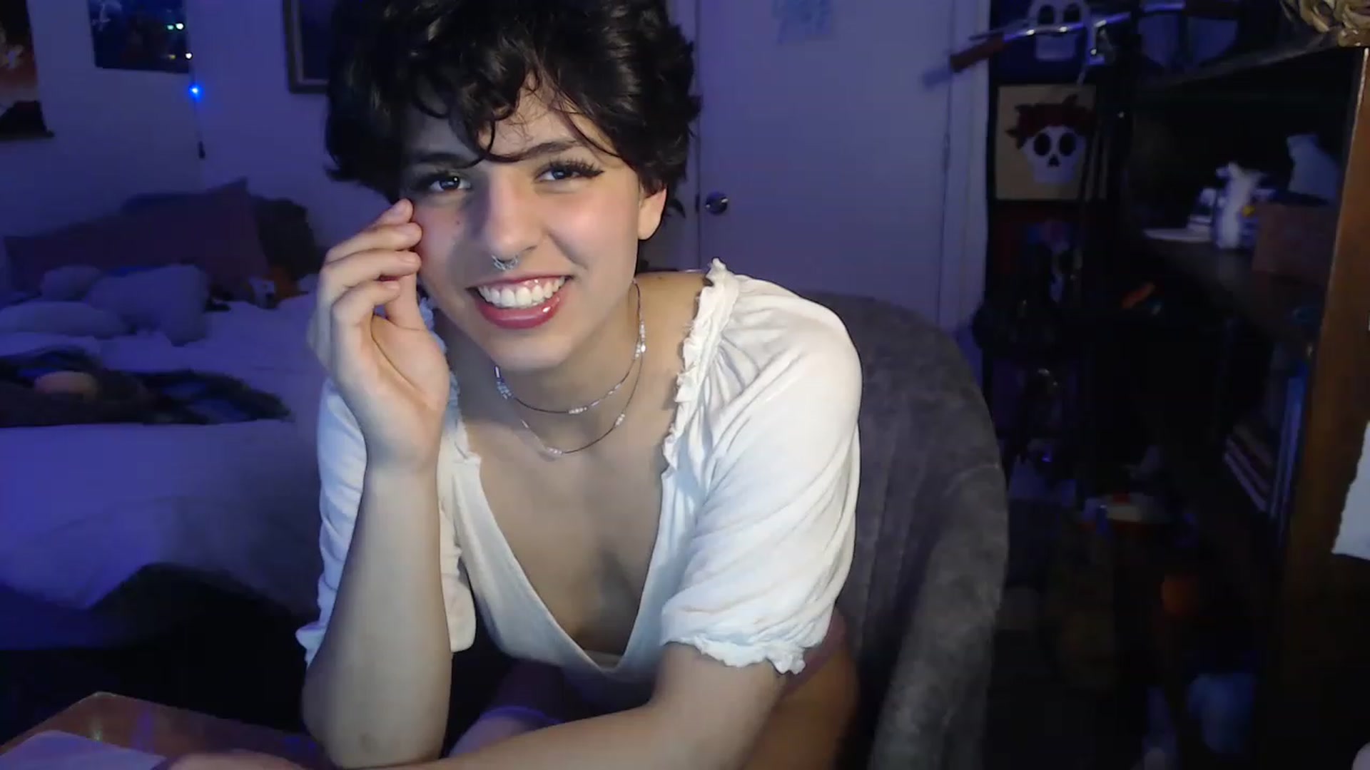 Gallery image thumbnail from Gracey_Bunny's myfreecams stream on, 04/18/2023, 07:39 image 7 of 20