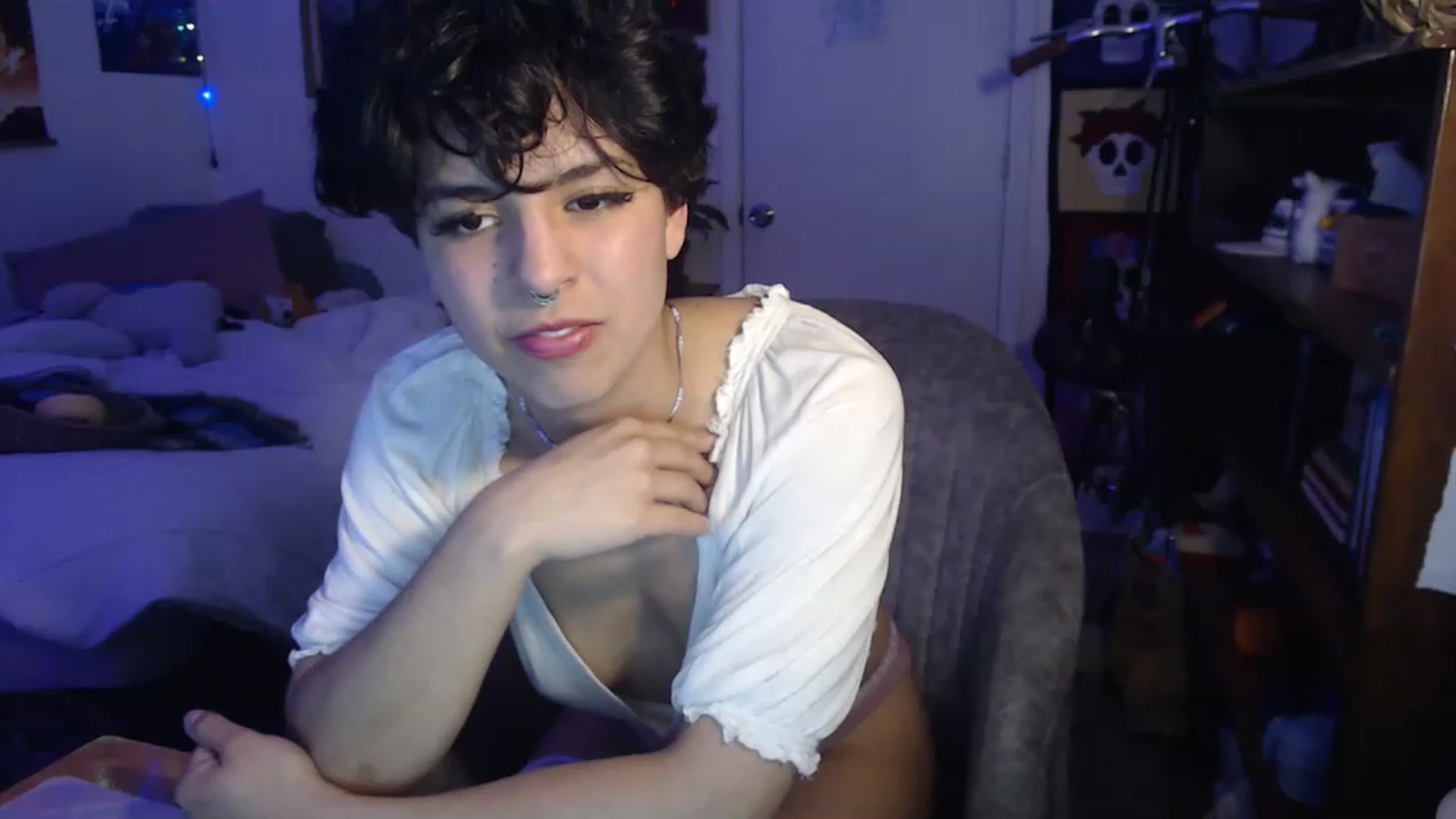 Gallery image thumbnail from Gracey_Bunny's myfreecams stream on, 04/18/2023, 07:39 image 11 of 20