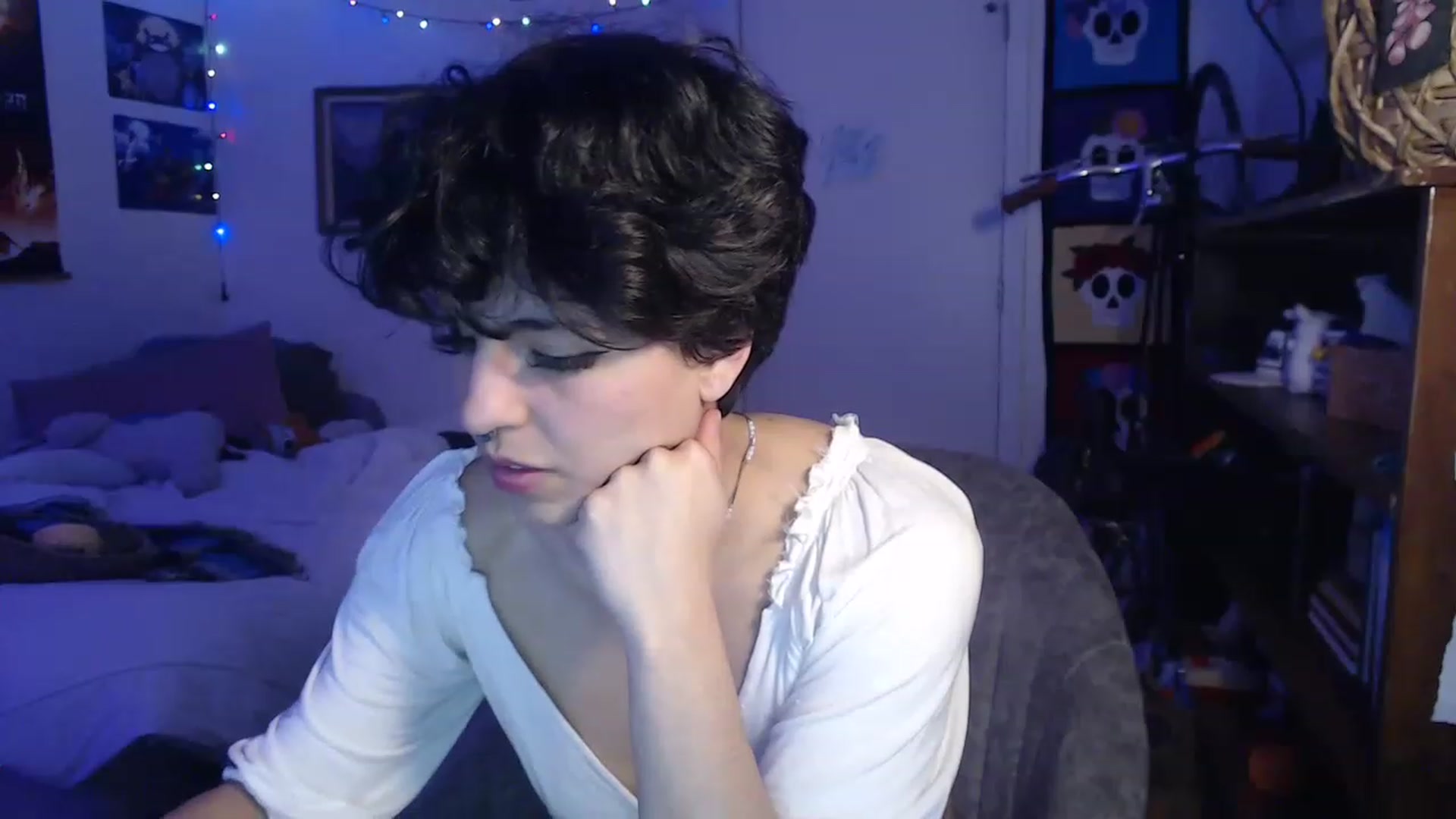 Gallery image thumbnail from Gracey_Bunny's myfreecams stream on, 04/18/2023, 07:39 image 6 of 20