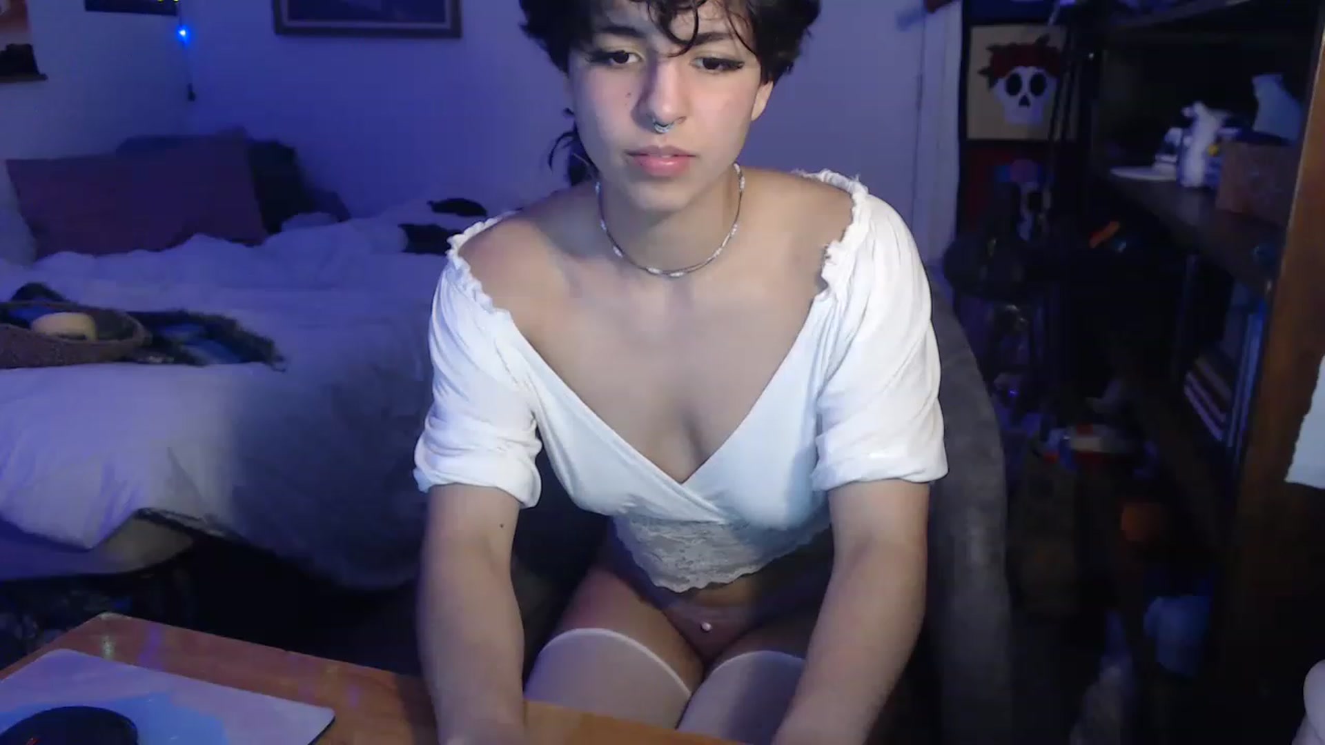 Gallery image thumbnail from Gracey_Bunny's myfreecams stream on, 04/18/2023, 07:39 image 3 of 20