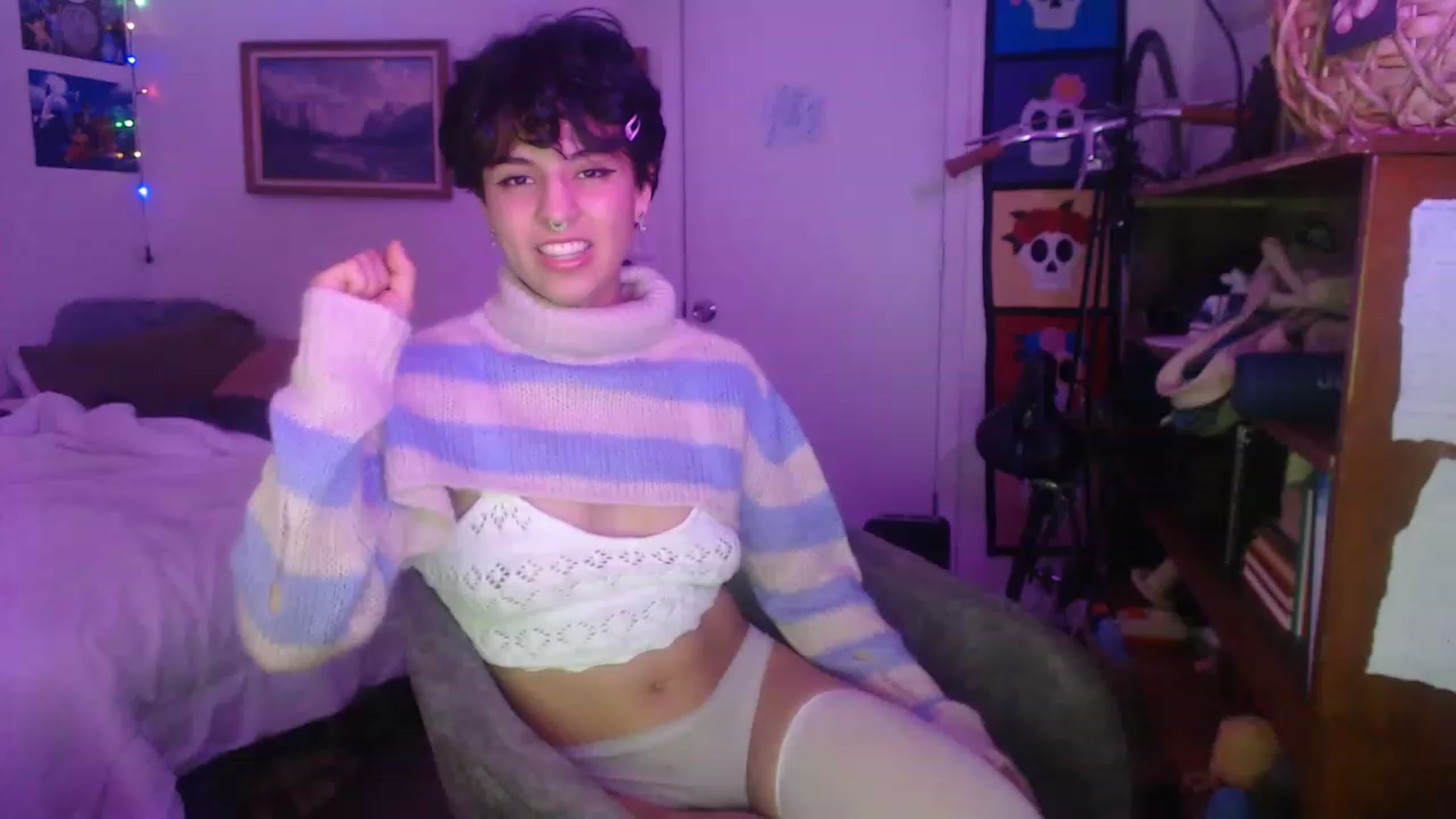 Gallery image thumbnail from Gracey_Bunny's myfreecams stream on, 04/19/2023, 09:19 image 2 of 20