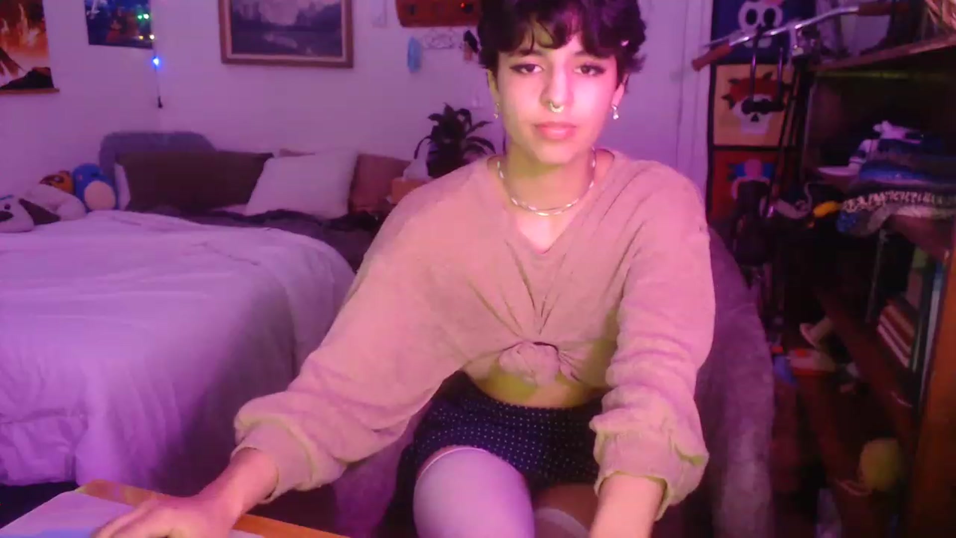 Gallery image thumbnail from Gracey_Bunny's myfreecams stream on, 04/20/2023, 09:00 image 16 of 20