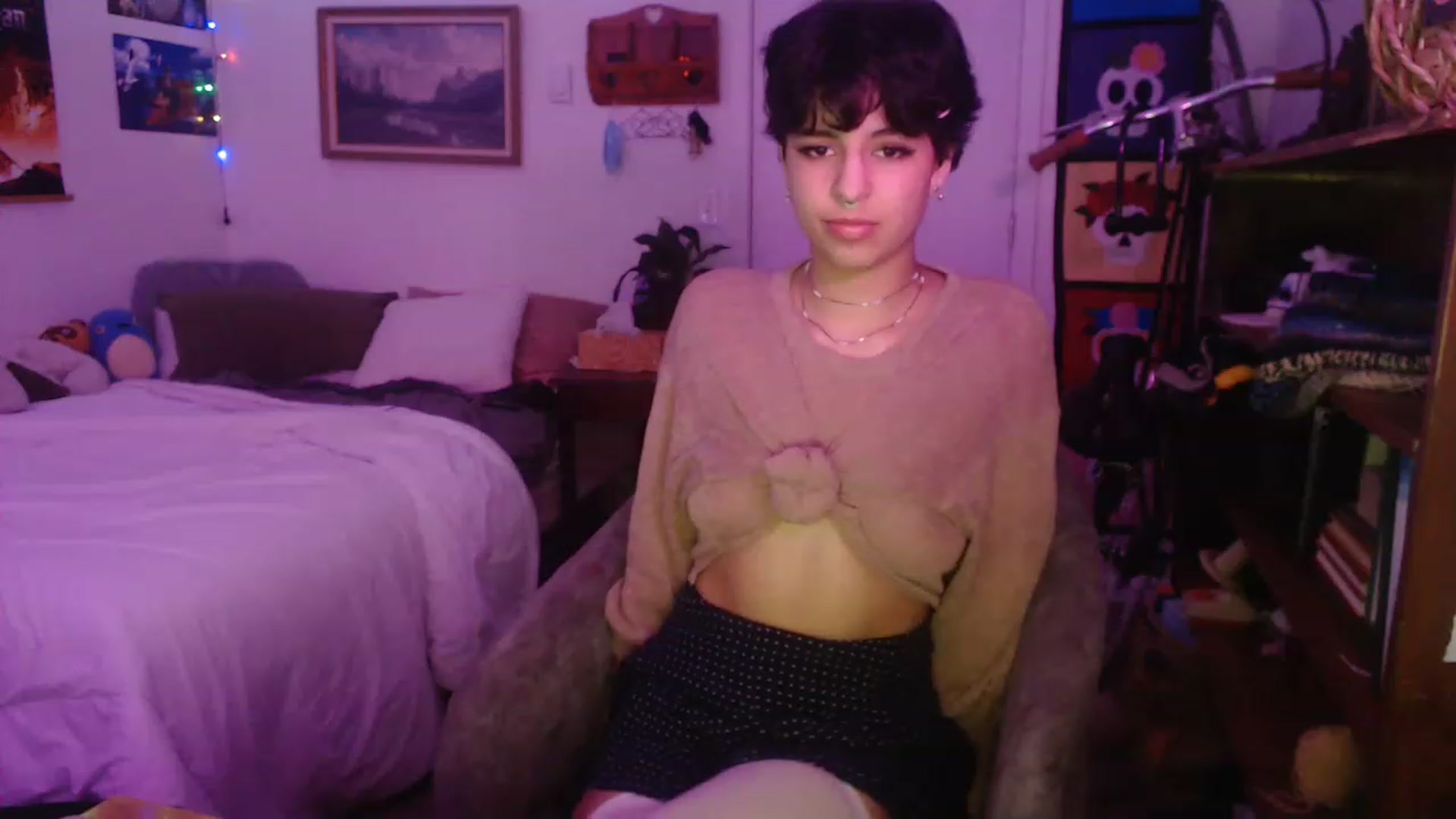 Gallery image thumbnail from Gracey_Bunny's myfreecams stream on, 04/20/2023, 09:00 image 9 of 20
