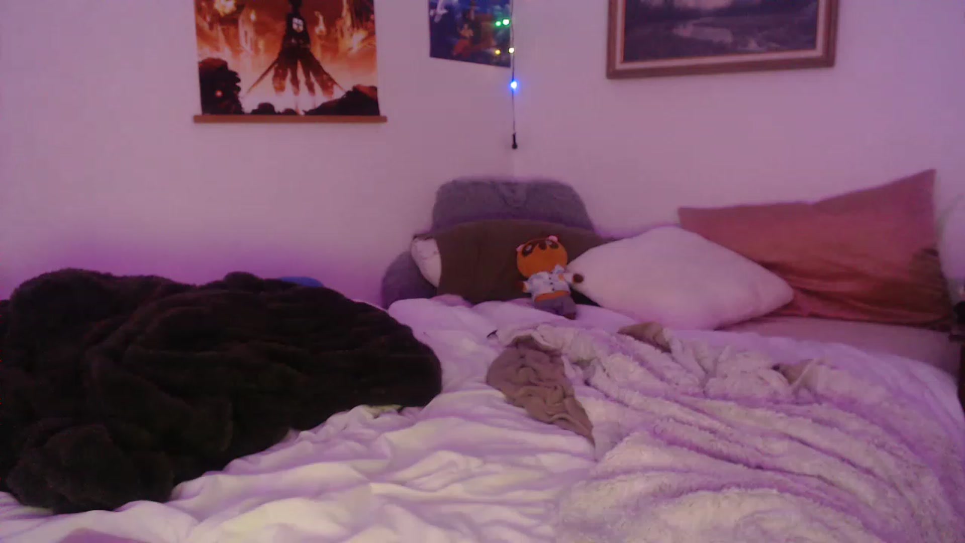 Gallery image thumbnail from Gracey_Bunny's myfreecams stream on, 04/22/2023, 08:16 image 13 of 20