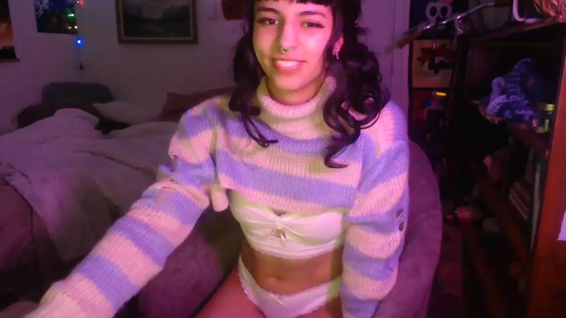 Gallery image thumbnail from Gracey_Bunny's myfreecams stream on, 04/26/2023, 06:41 image 11 of 20