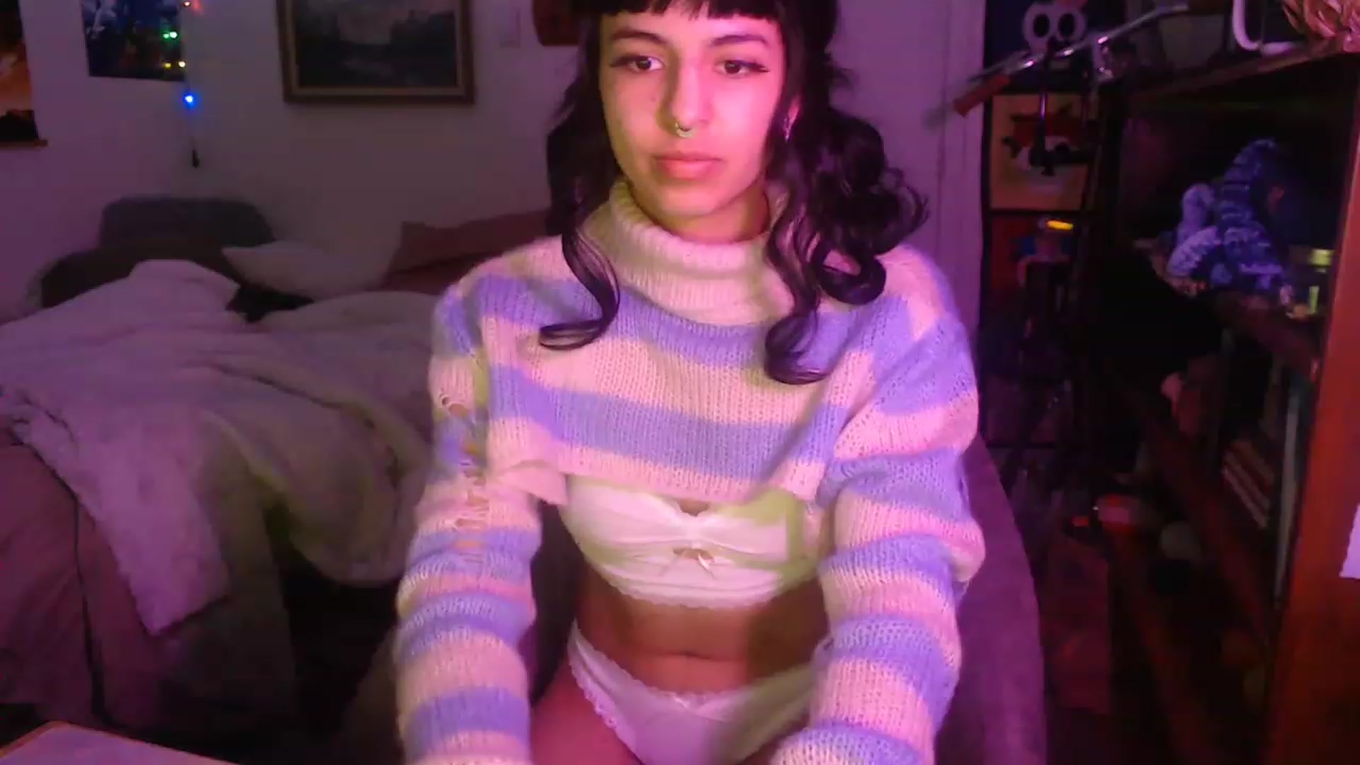 Gallery image thumbnail from Gracey_Bunny's myfreecams stream on, 04/26/2023, 06:41 image 7 of 20