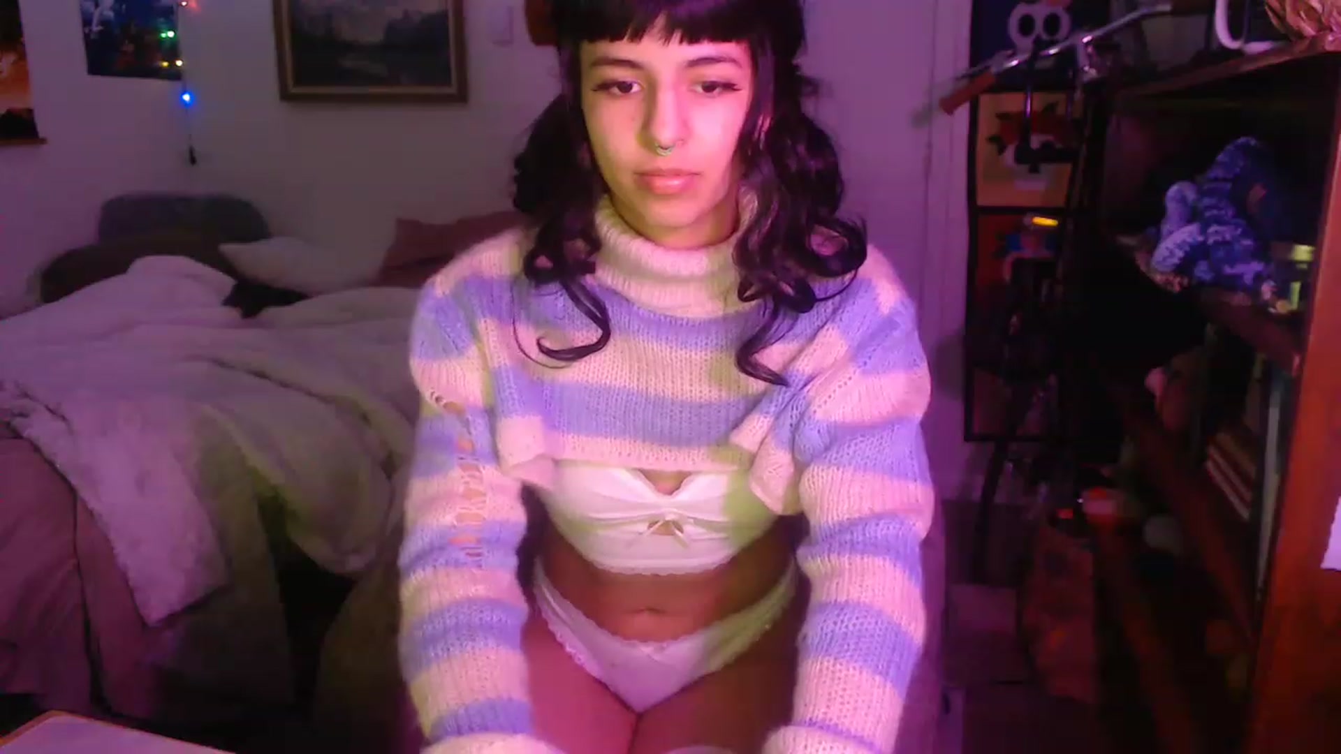 Gallery image thumbnail from Gracey_Bunny's myfreecams stream on, 04/26/2023, 06:41 image 16 of 20