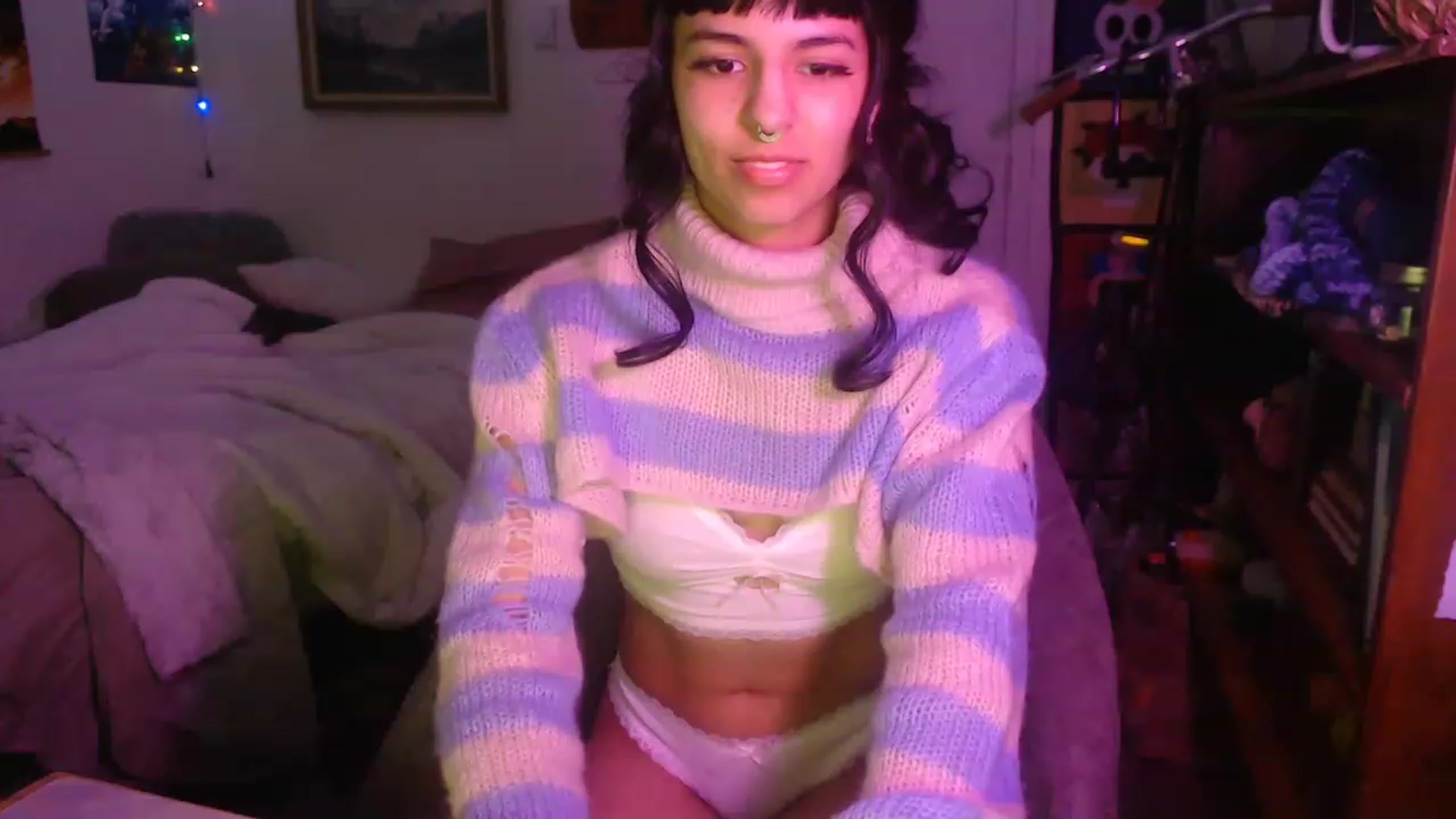 Gallery image thumbnail from Gracey_Bunny's myfreecams stream on, 04/26/2023, 06:41 image 4 of 20