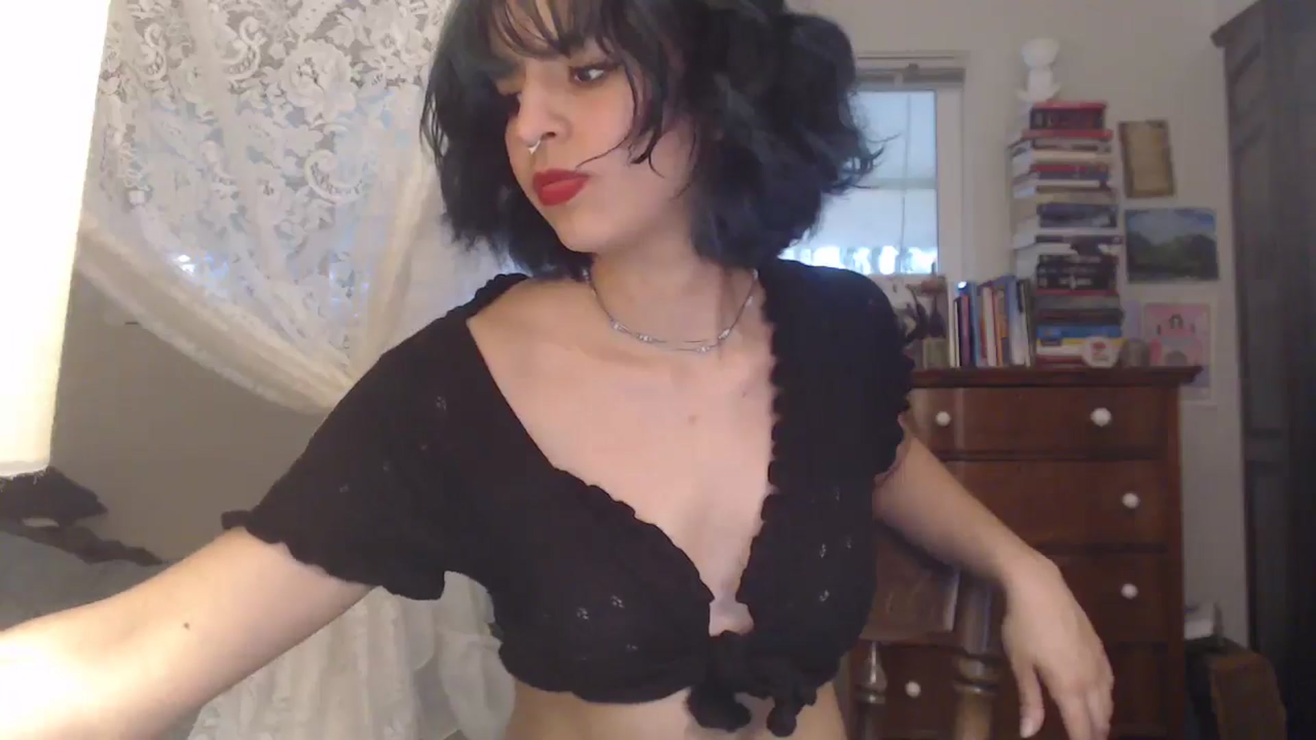 Gallery image thumbnail from Gracey_Bunny's myfreecams stream on, 05/28/2025, 03:20 image 18 of 20