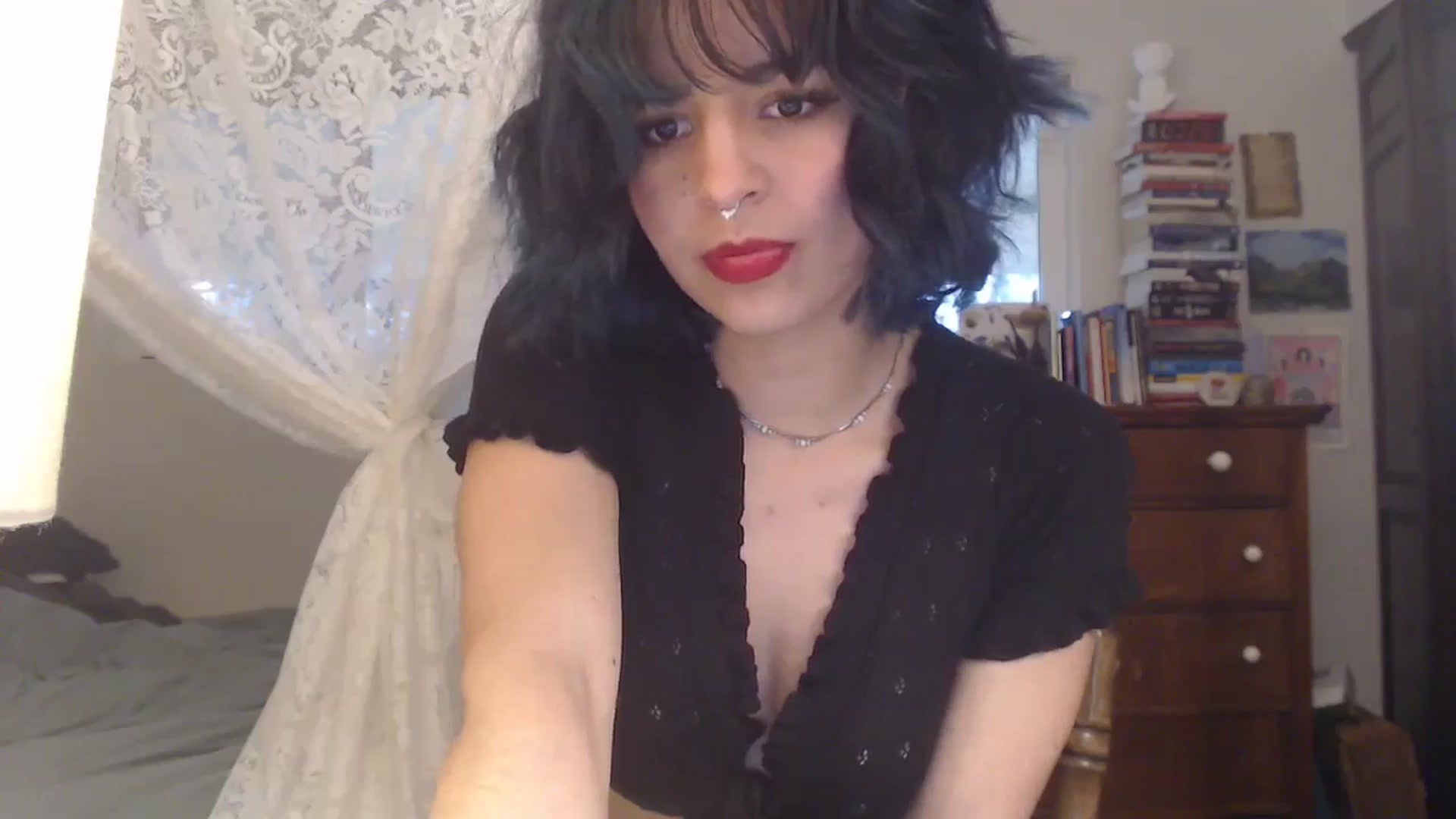 Gallery image thumbnail from Gracey_Bunny's myfreecams stream on, 05/28/2025, 03:20 image 12 of 20