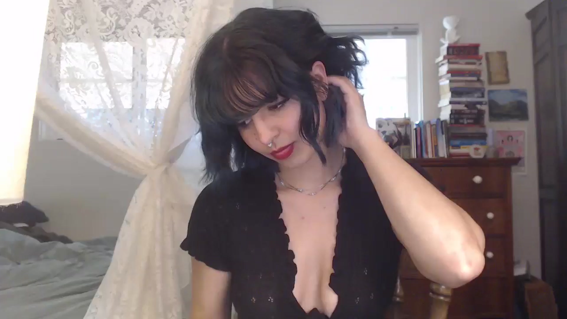 Gallery image thumbnail from Gracey_Bunny's myfreecams stream on, 05/28/2025, 03:20 image 1 of 20